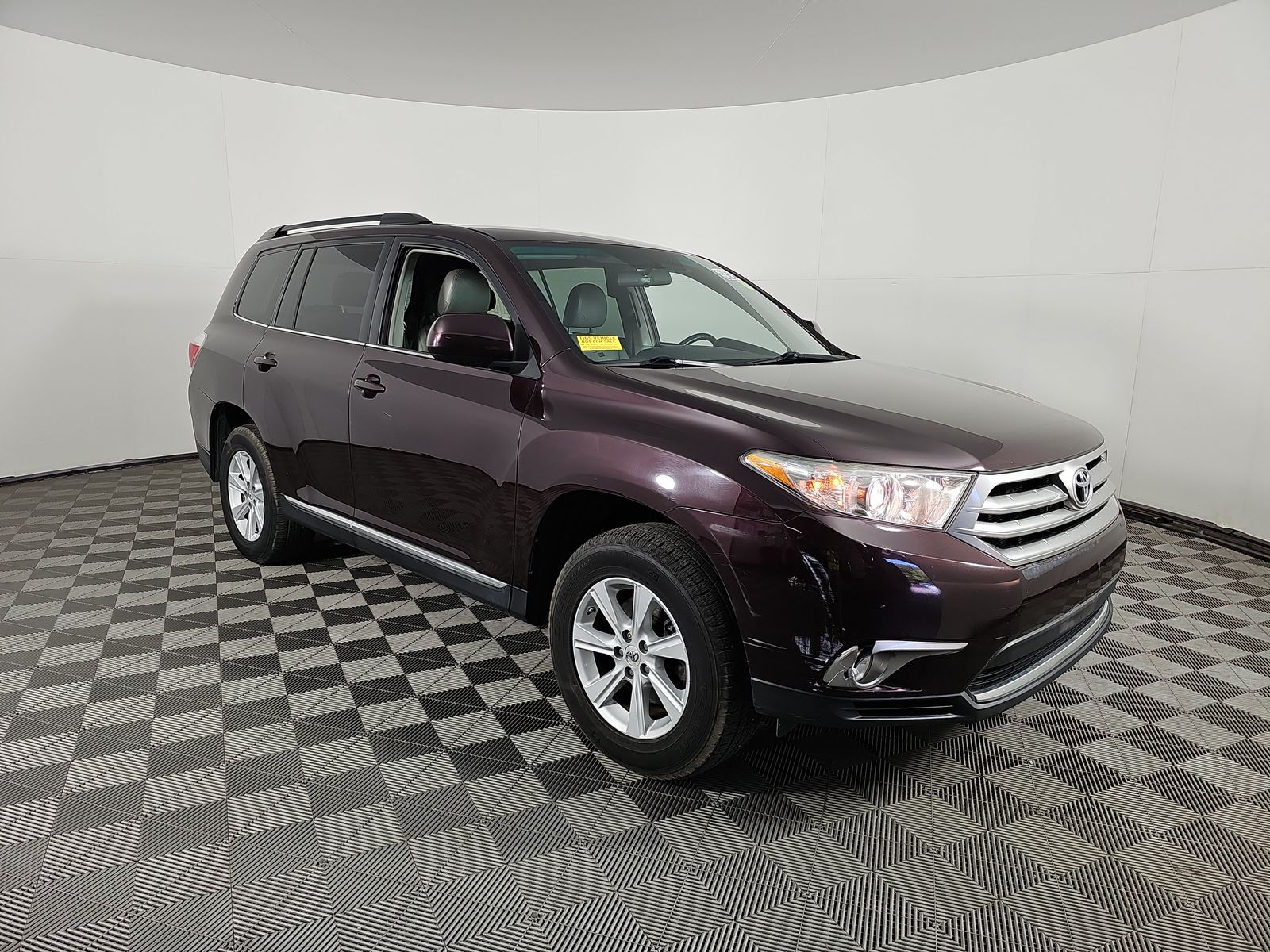 2013 Toyota Highlander Plus AWD