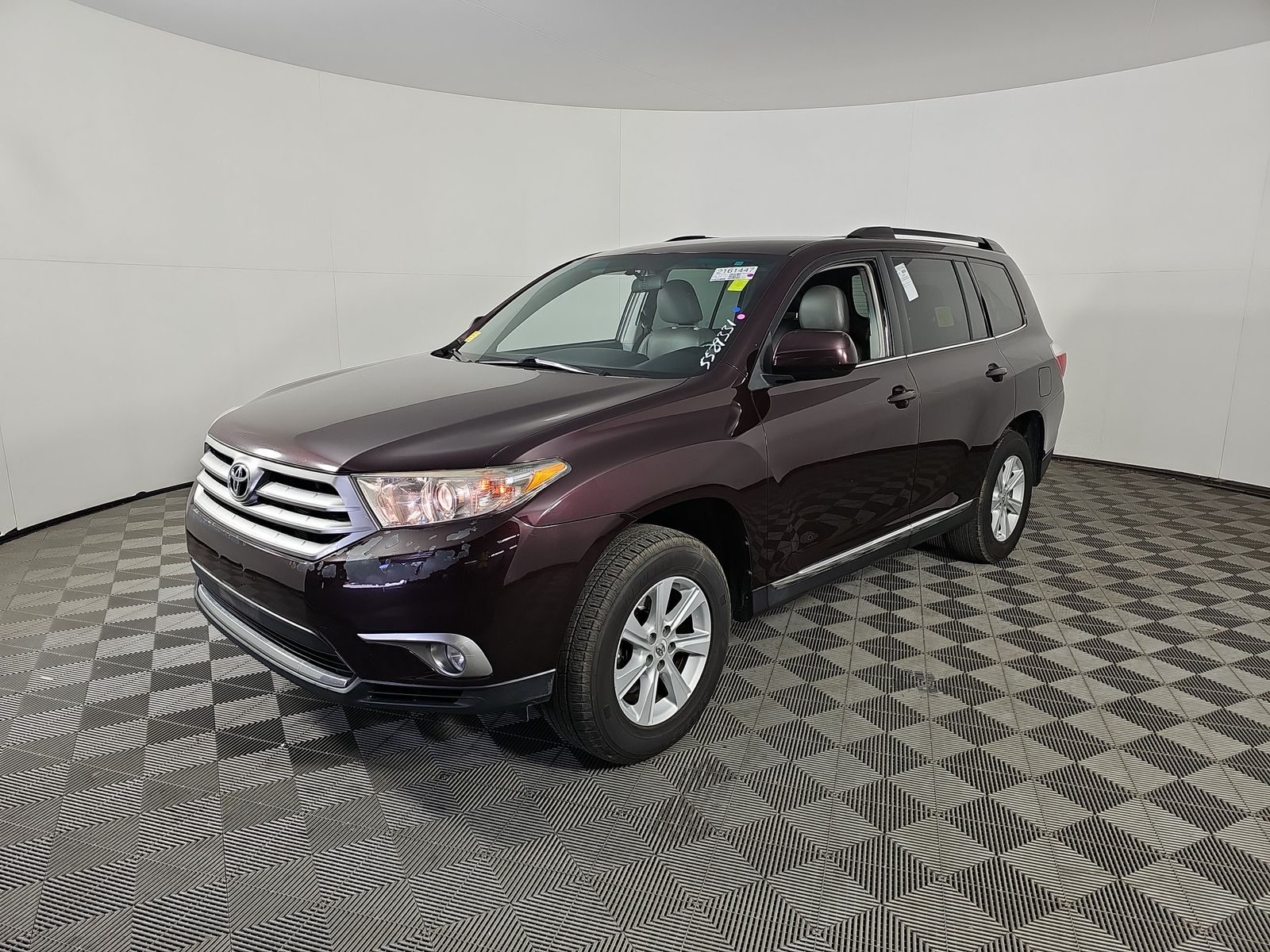 2013 Toyota Highlander Plus AWD