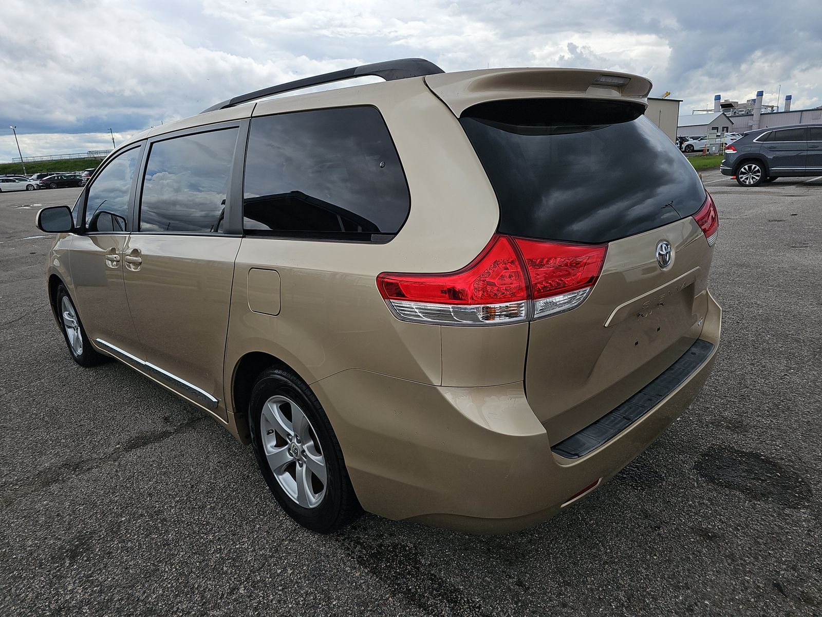 2011 Toyota Sienna LE FWD