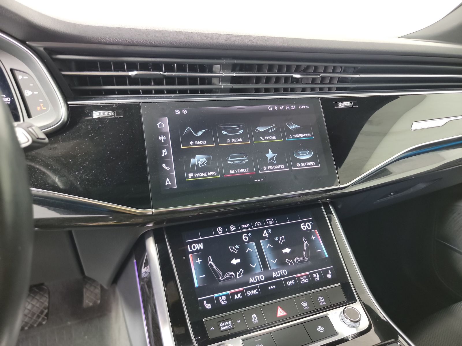 2021 Audi Q8 Premium Plus AWD