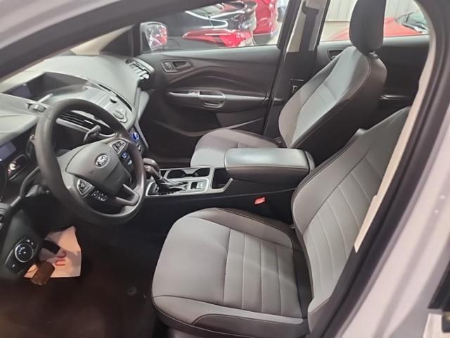 2019 Ford Escape S FWD