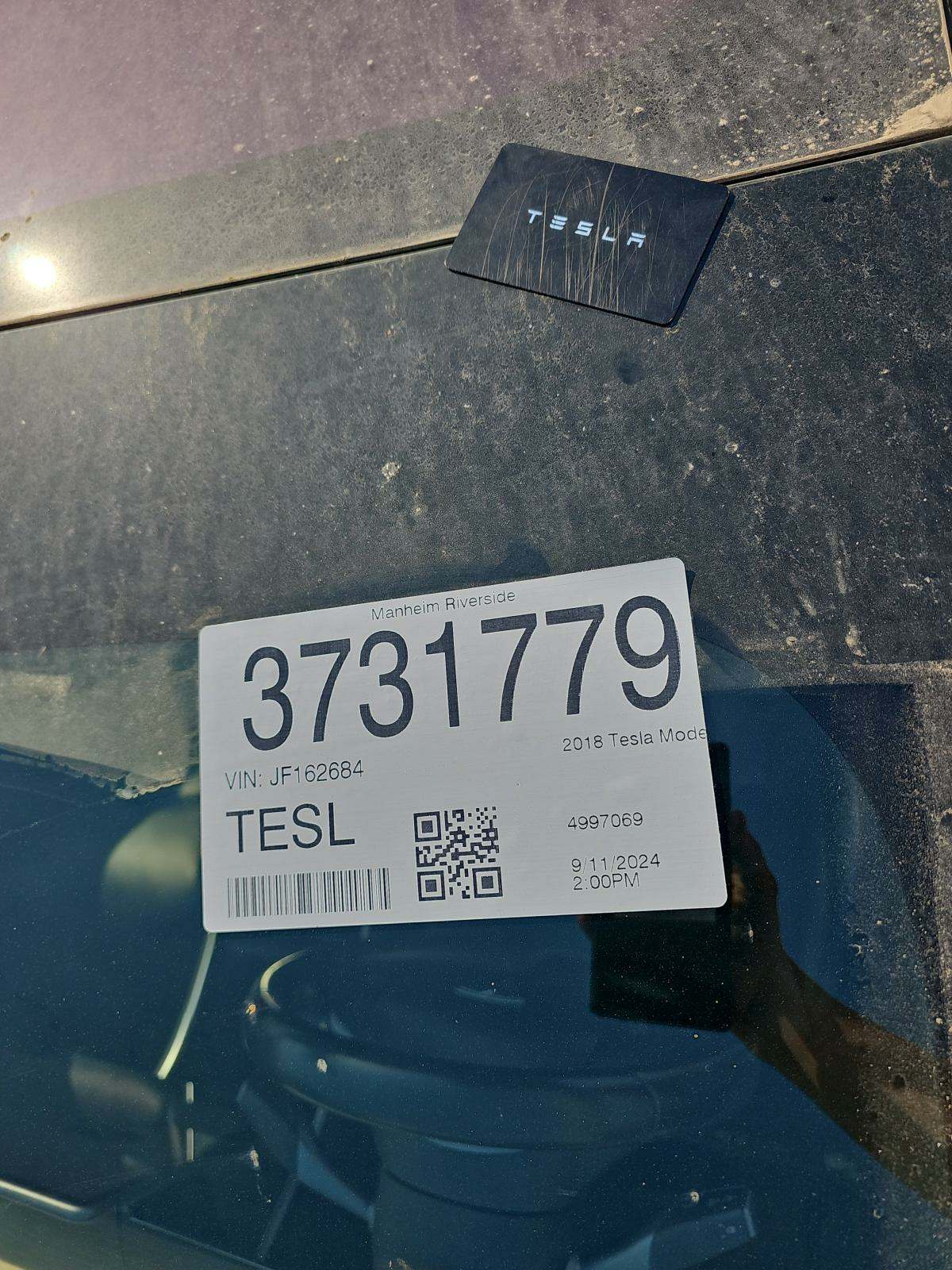 2018 Tesla Model 3 Mid Range FWD