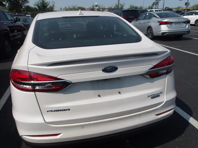 2020 Ford Fusion Hybrid Titanium FWD