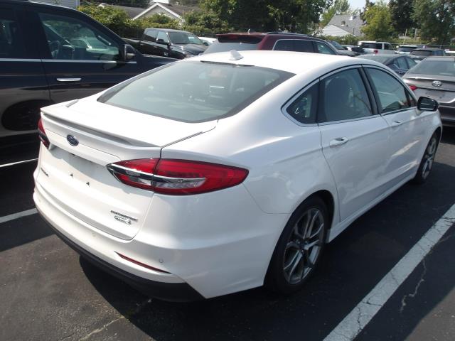 2020 Ford Fusion Hybrid Titanium FWD