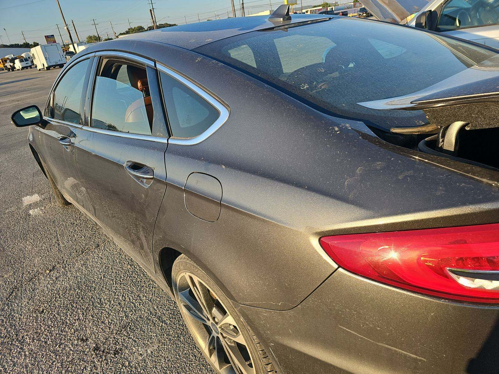 2020 Ford Fusion Titanium FWD
