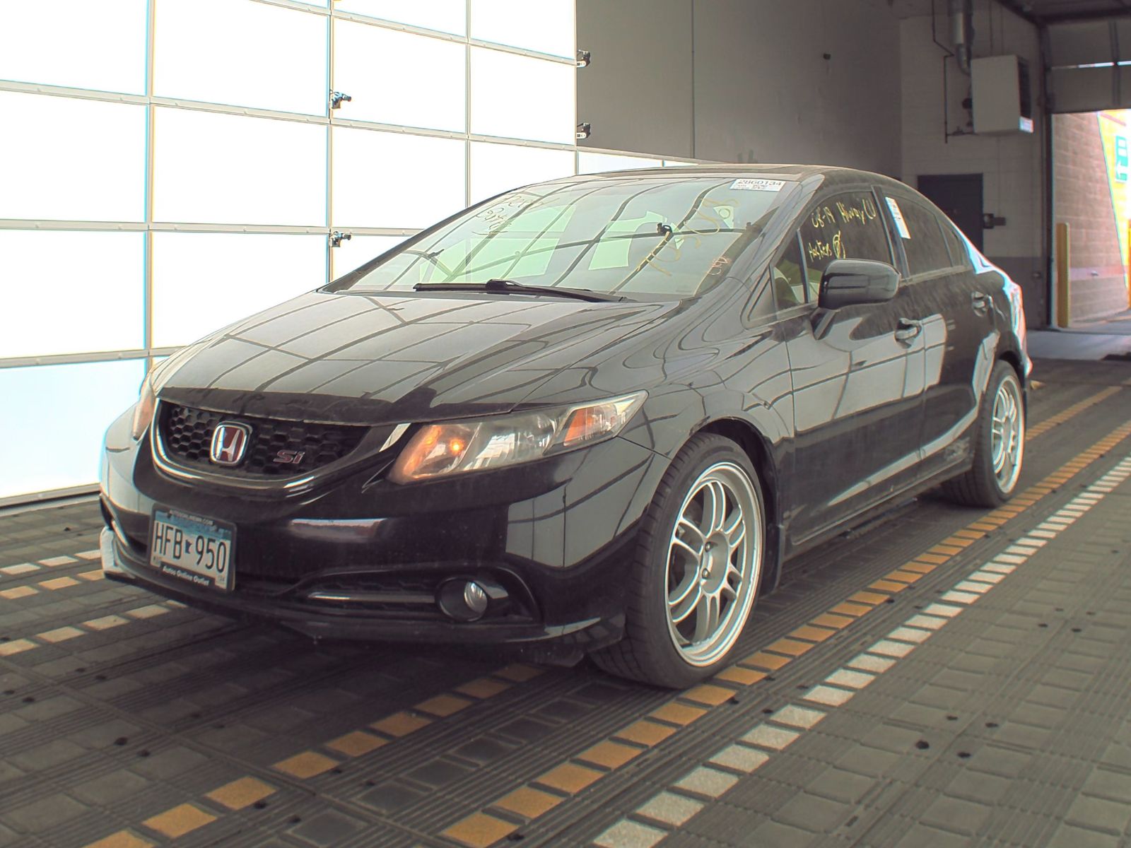 High-quality used cars Honda Civic Sedan. Only Clean Title!