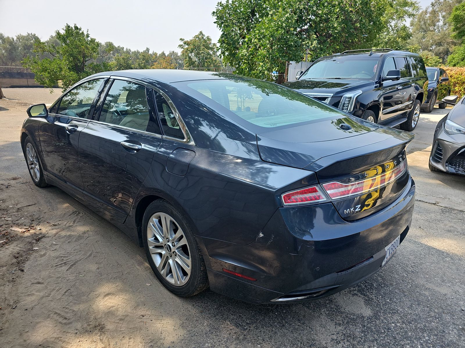 2014 Lincoln MKZ Hybrid FWD