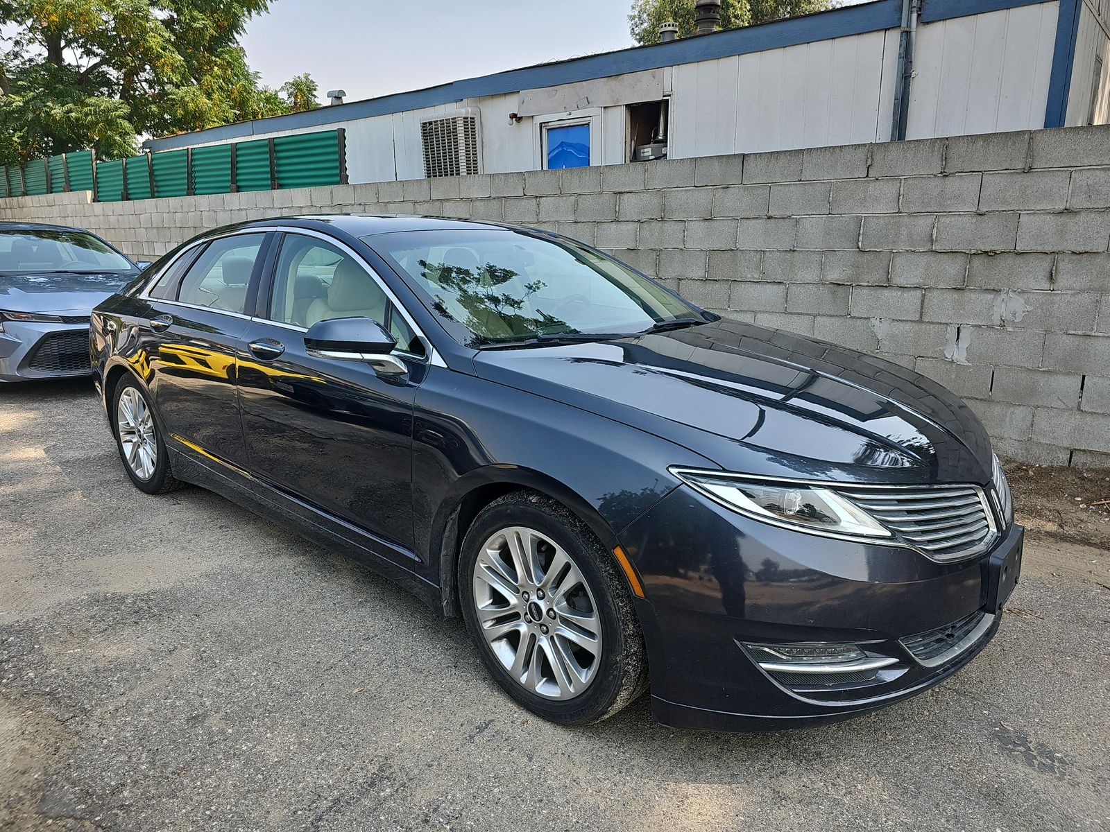 2014 Lincoln MKZ Hybrid FWD