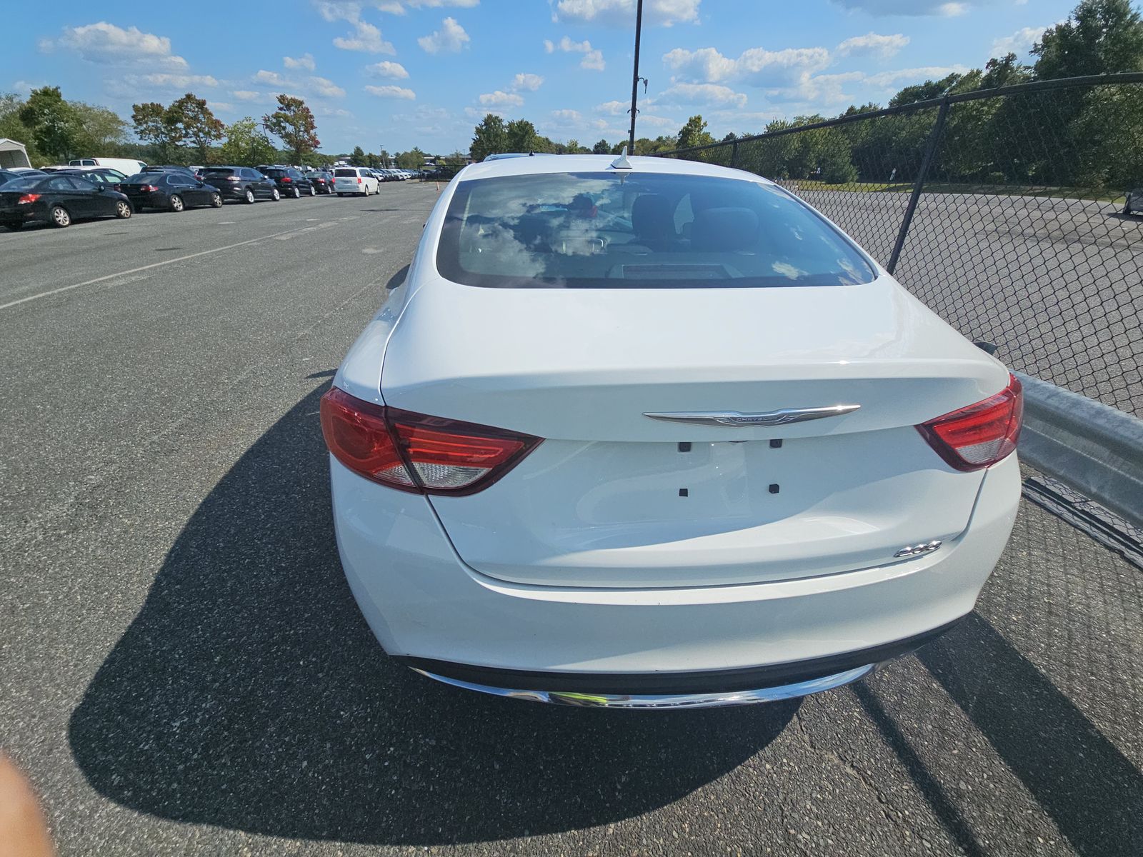 2016 Chrysler 200 Limited FWD