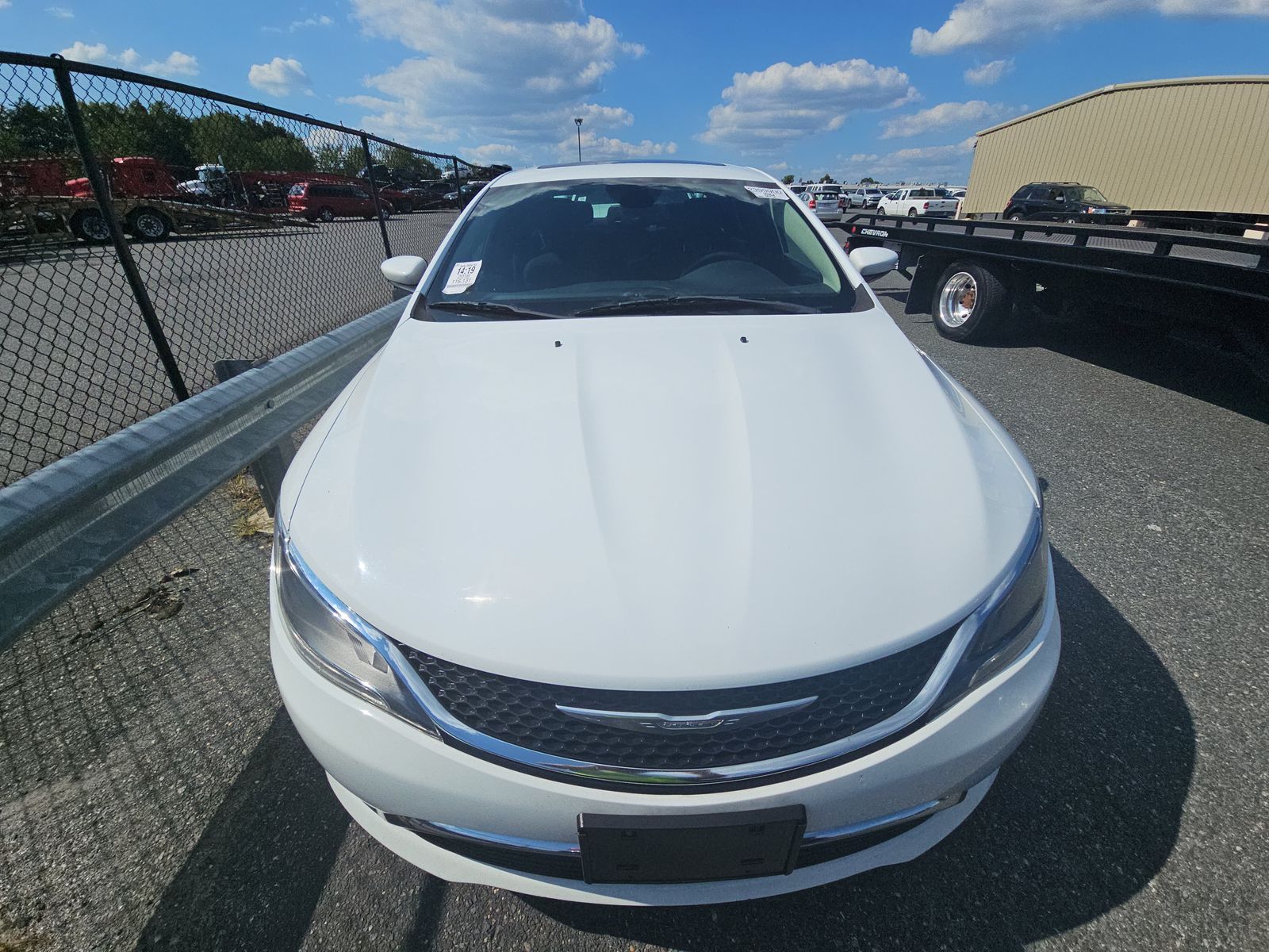 2016 Chrysler 200 Limited FWD