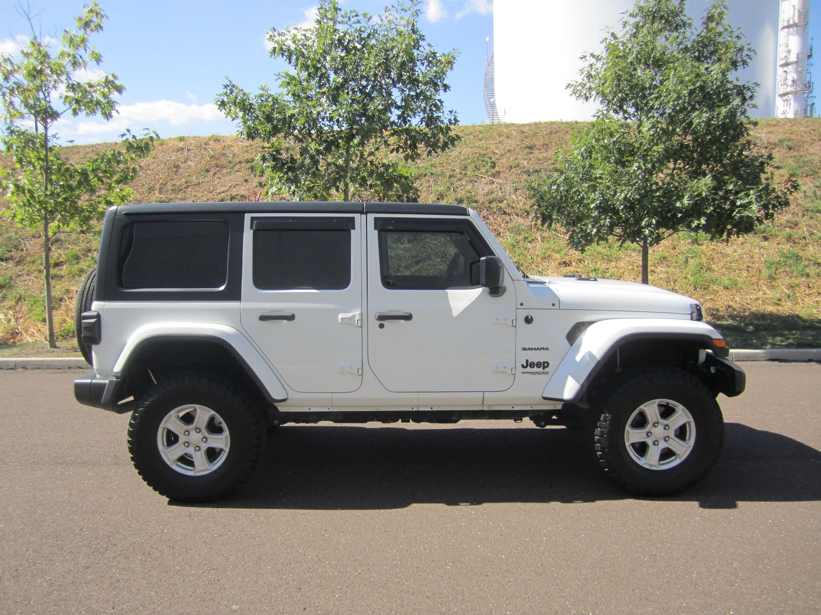 JEEP SAHARA - 6