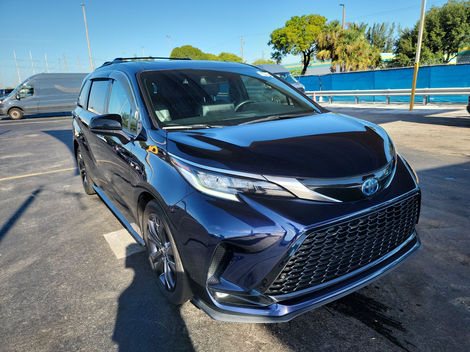 2022 Toyota Sienna XSE FWD