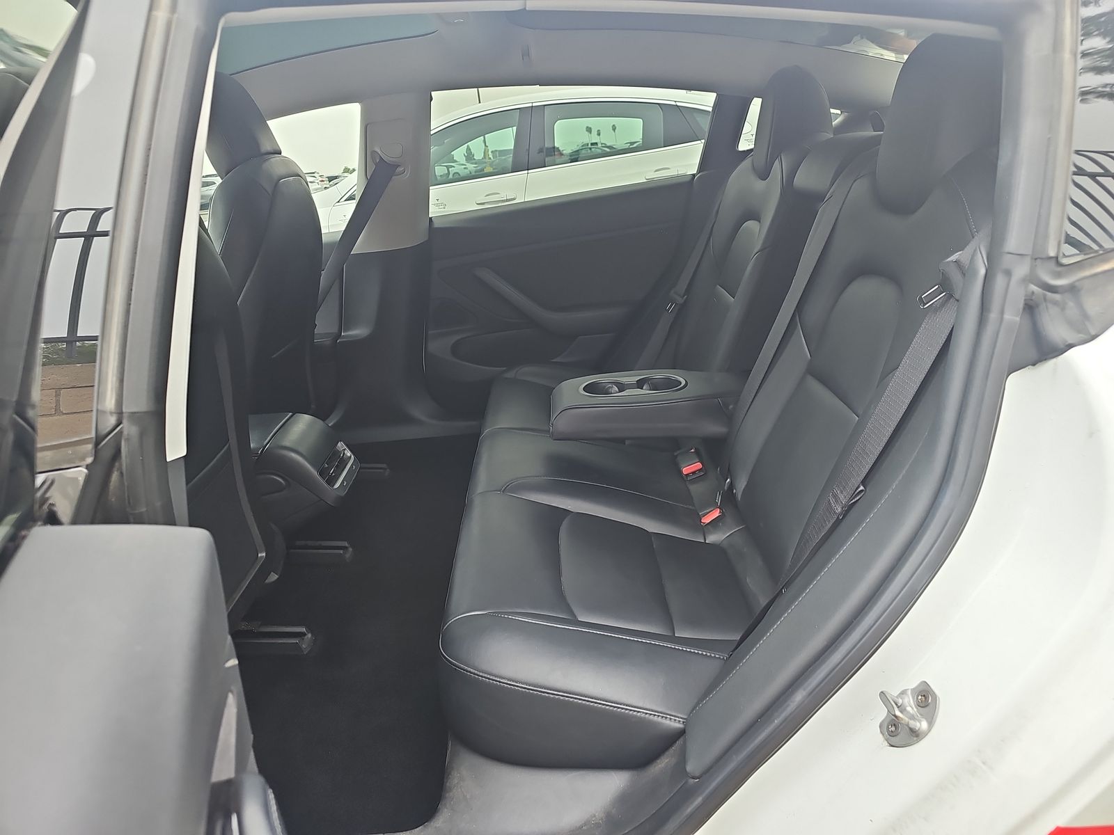 2018 Tesla Model 3 Mid Range FWD