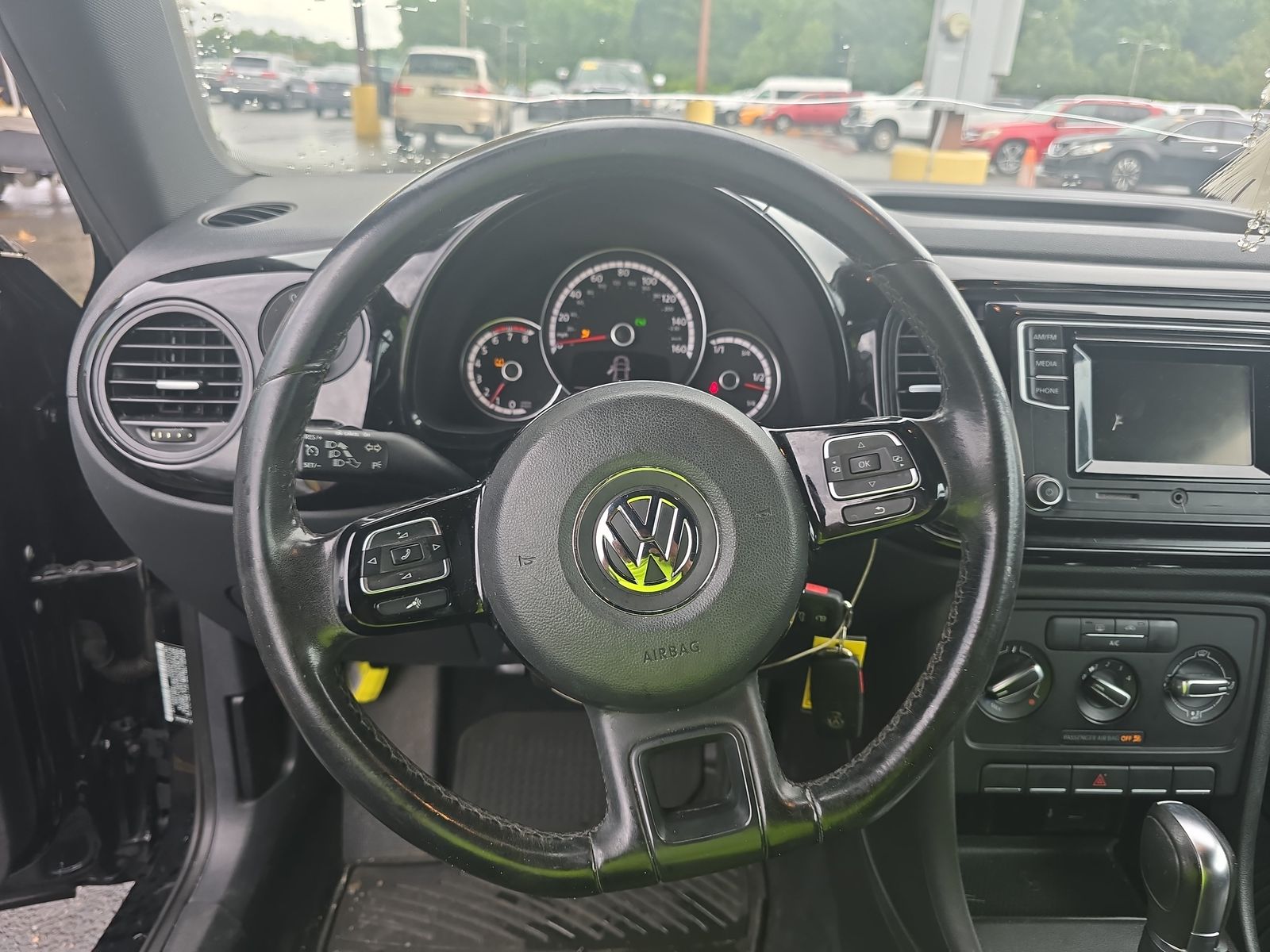 2016 Volkswagen Beetle 1.8T S FWD