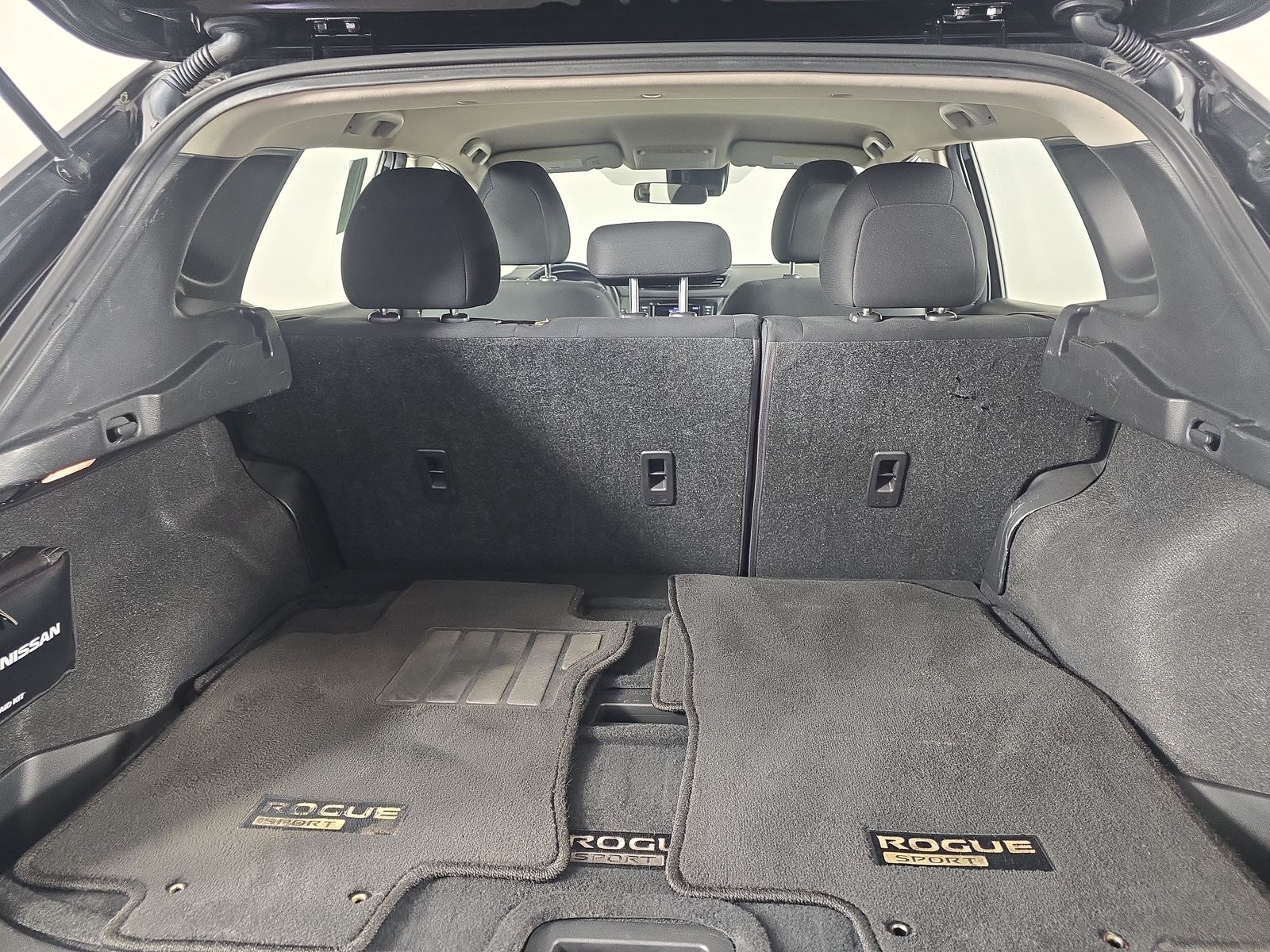 2021 Nissan Rogue Sport SV AWD