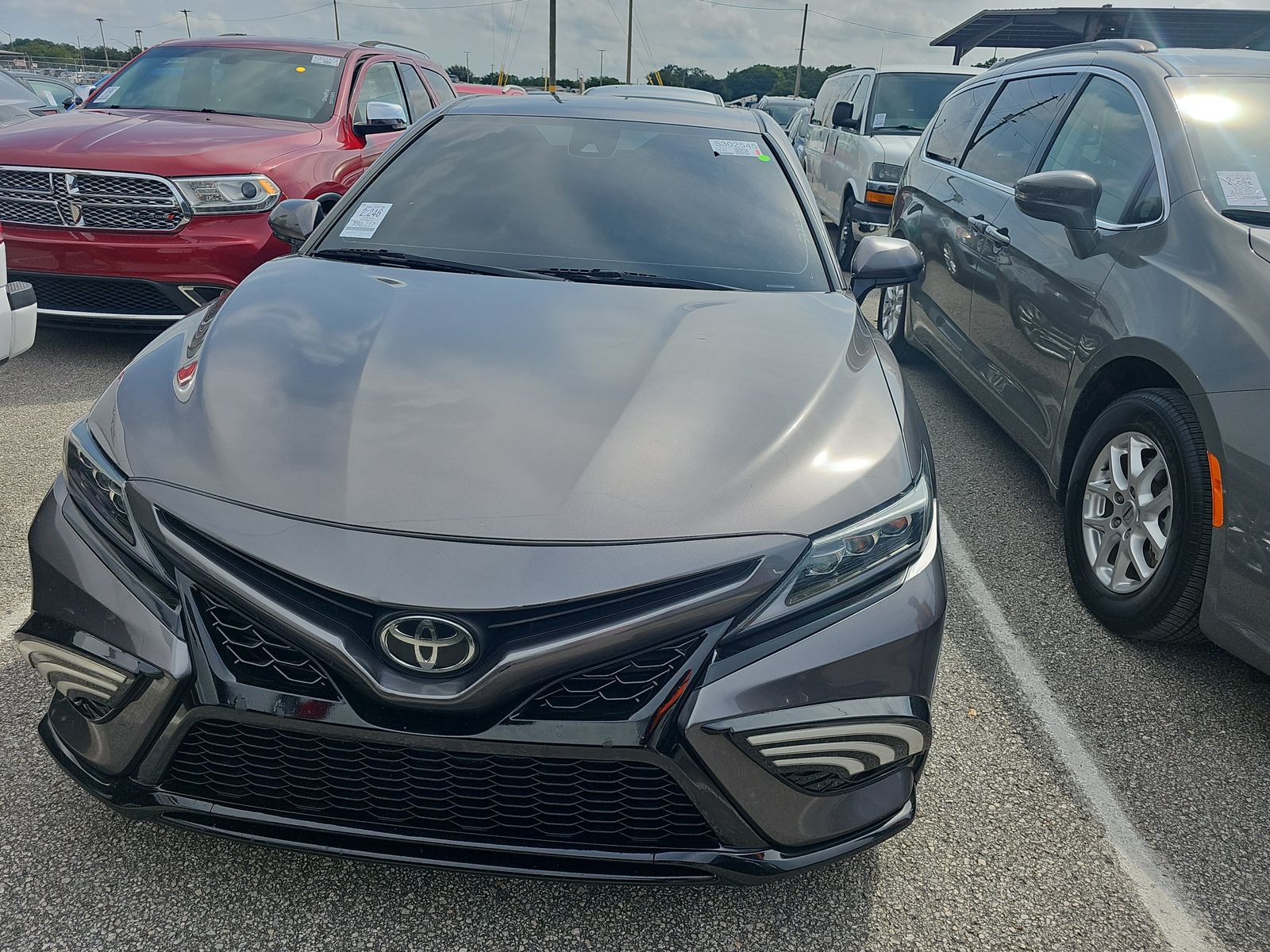 2021 Toyota Camry SE FWD