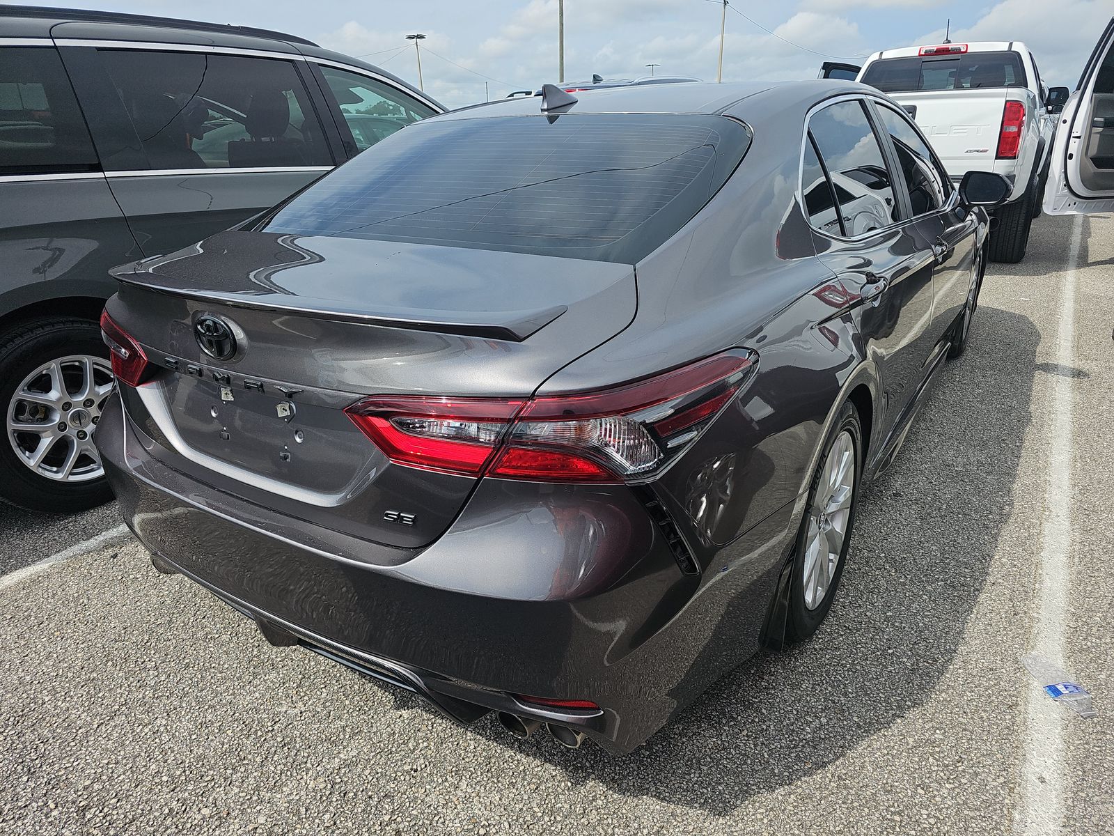 2021 Toyota Camry SE FWD