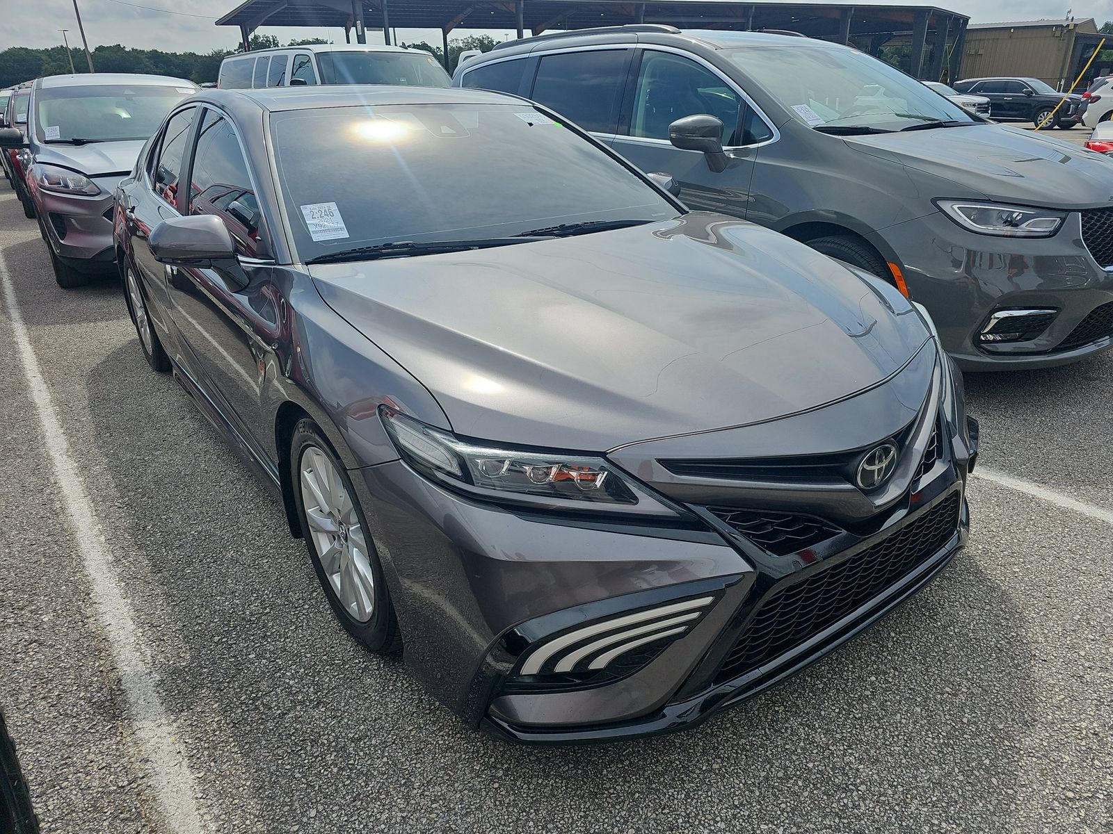 2021 Toyota Camry SE FWD