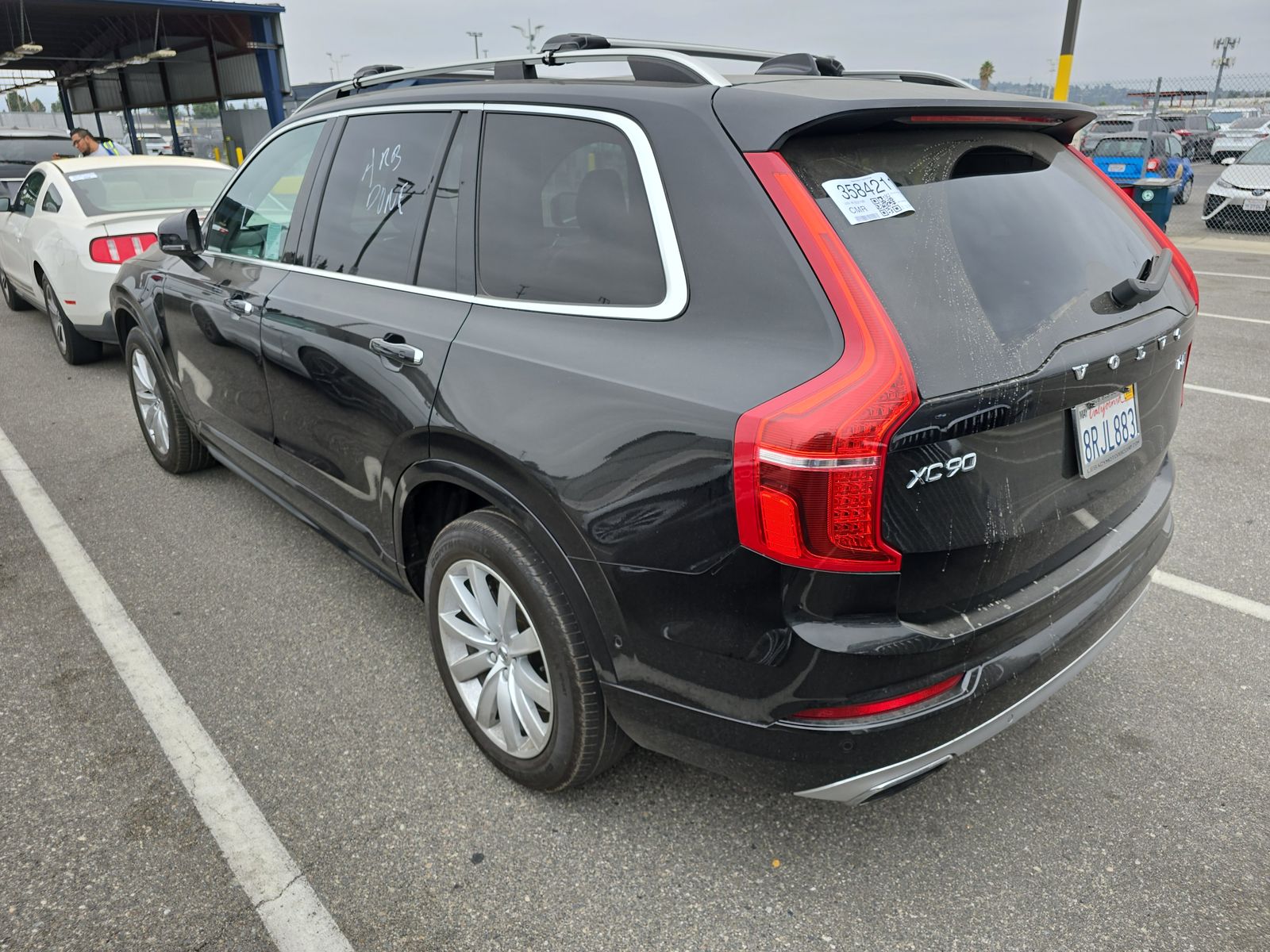 2019 Volvo XC90 T6 Momentum AWD