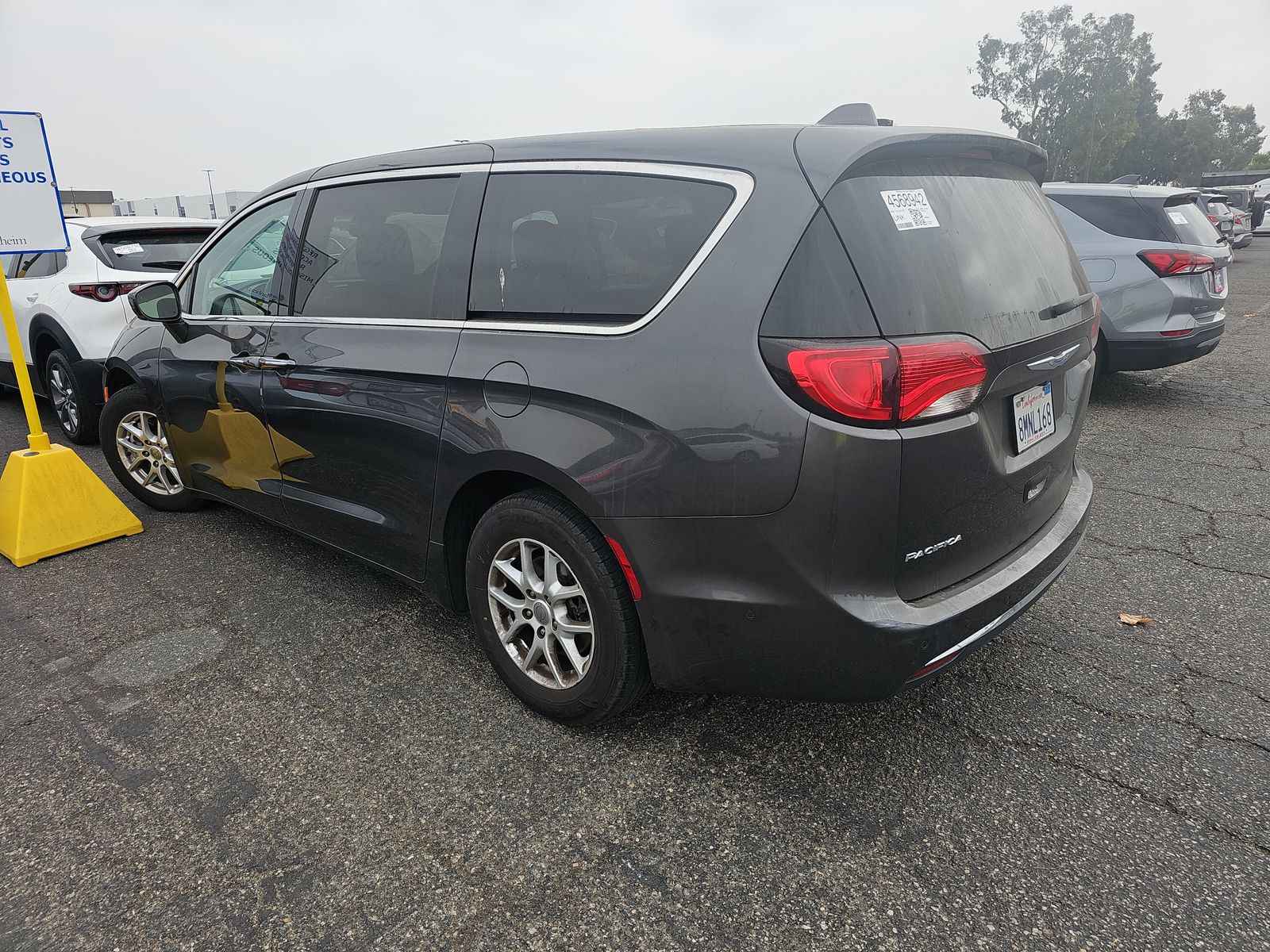 2020 Chrysler Pacifica Touring FWD