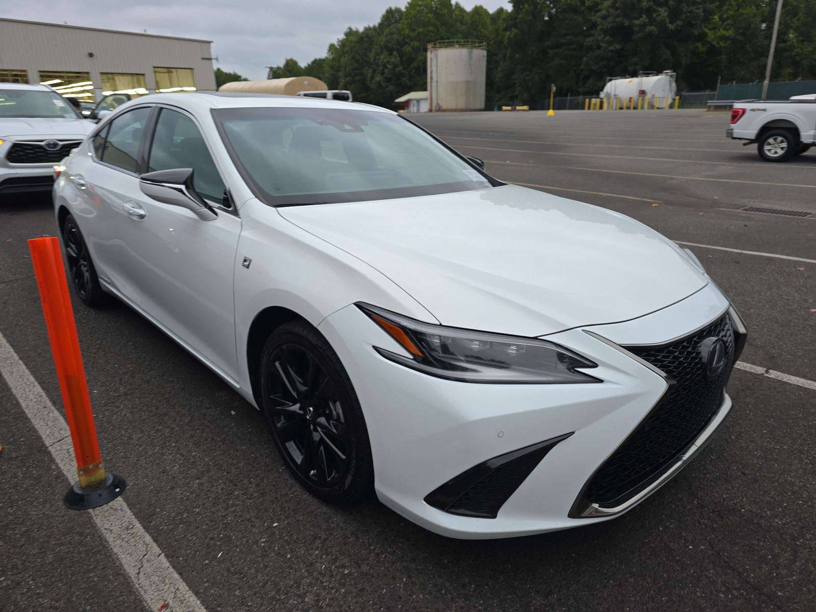 2022 Lexus ES ES 300h F SPORT FWD