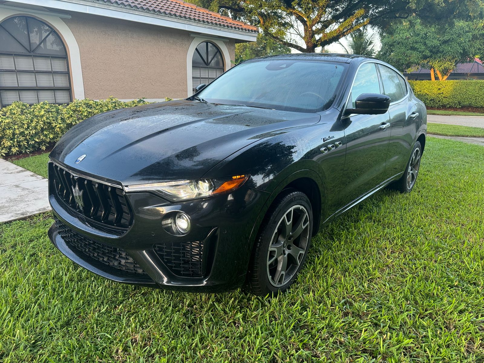 2023 Maserati Levante Modena