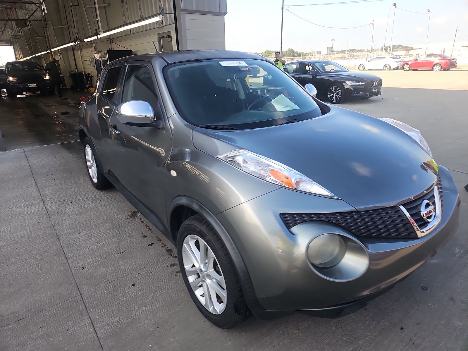 2011 Nissan JUKE SV FWD