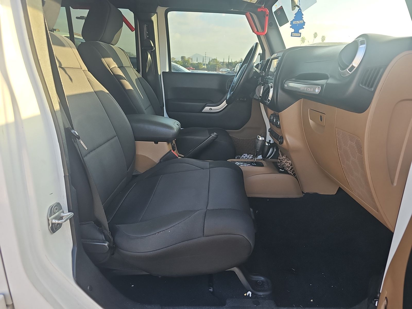 2012 Jeep Wrangler Unlimited Sahara AWD