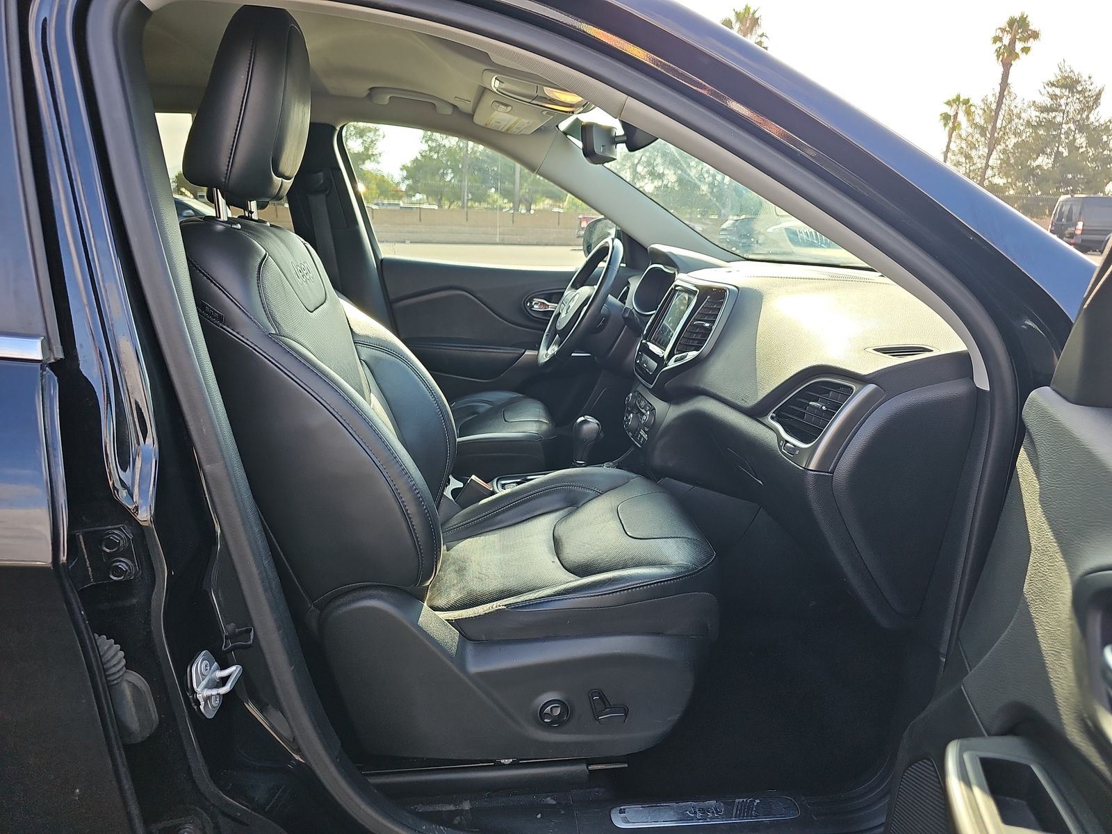 2019 Jeep Cherokee Limited AWD