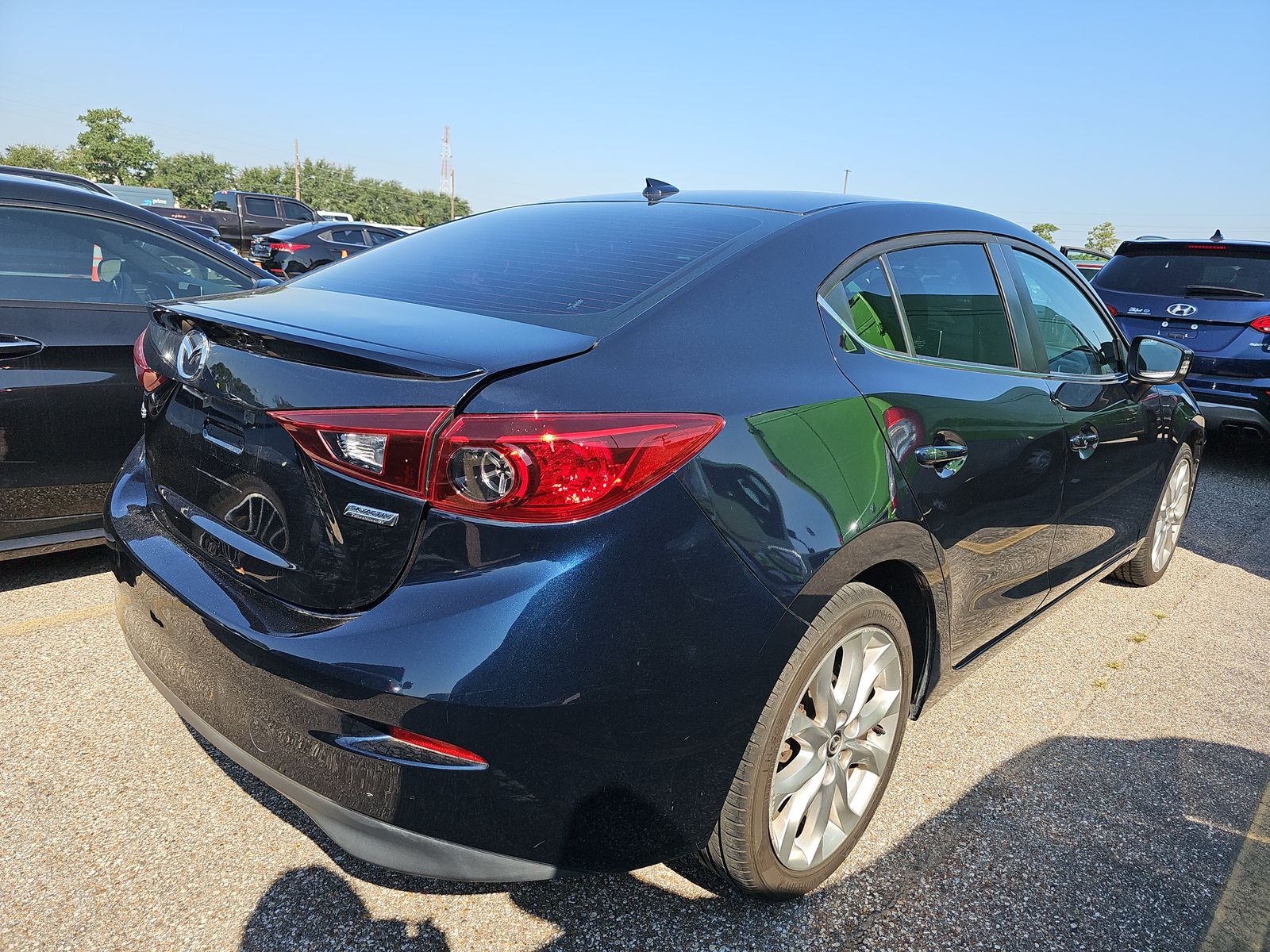 2015 MAZDA MAZDA3 s Touring FWD