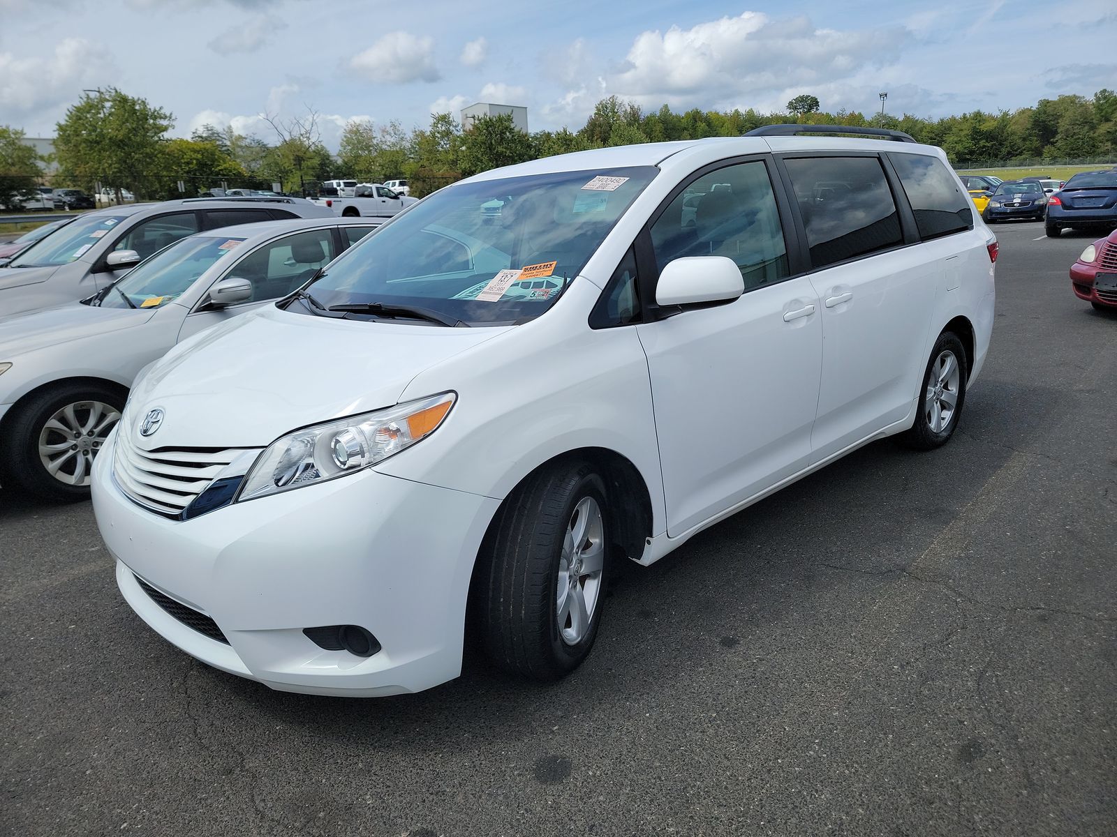 2017 Toyota Sienna LE FWD