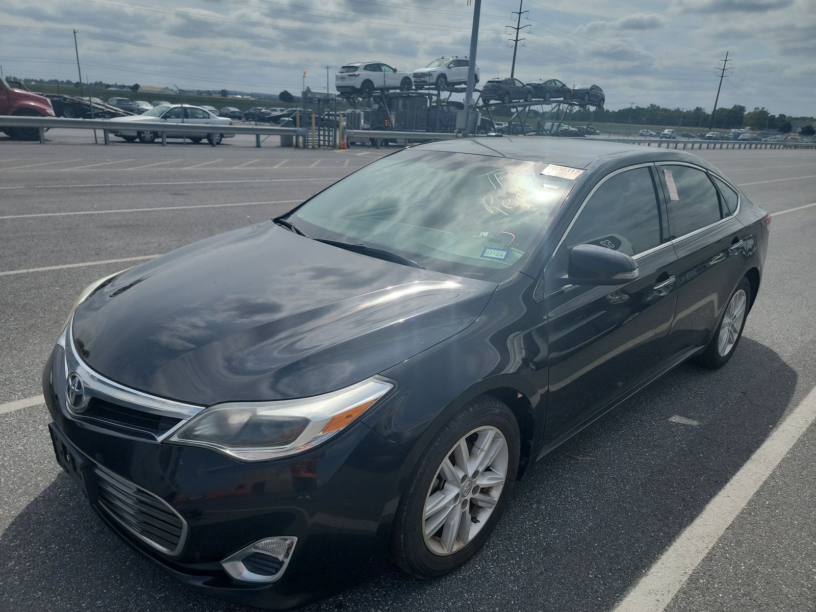 2015 Toyota Avalon XLE FWD