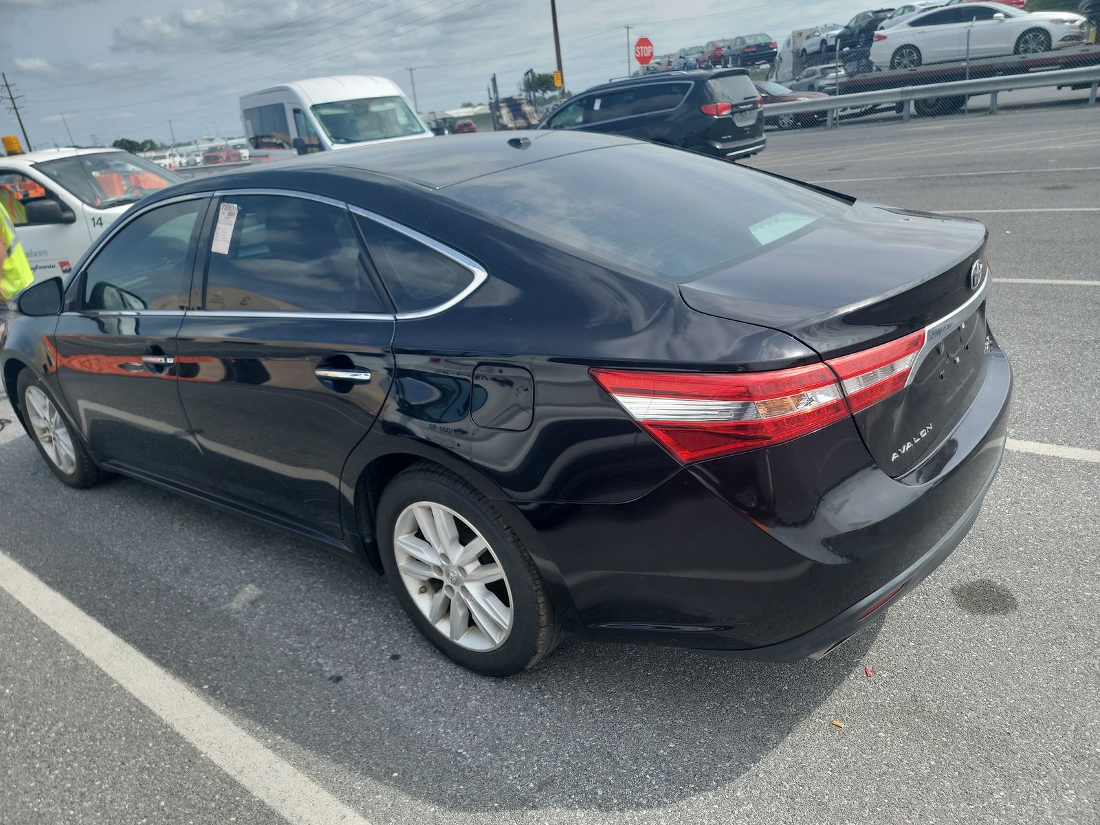 2015 Toyota Avalon XLE FWD