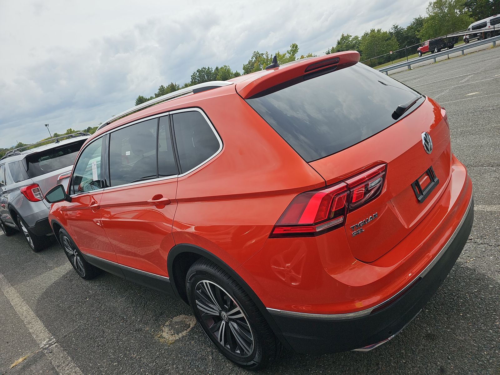 2019 Volkswagen Tiguan 2.0T SEL AWD