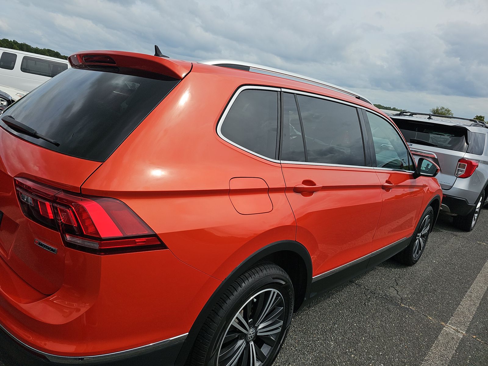 2019 Volkswagen Tiguan 2.0T SEL AWD