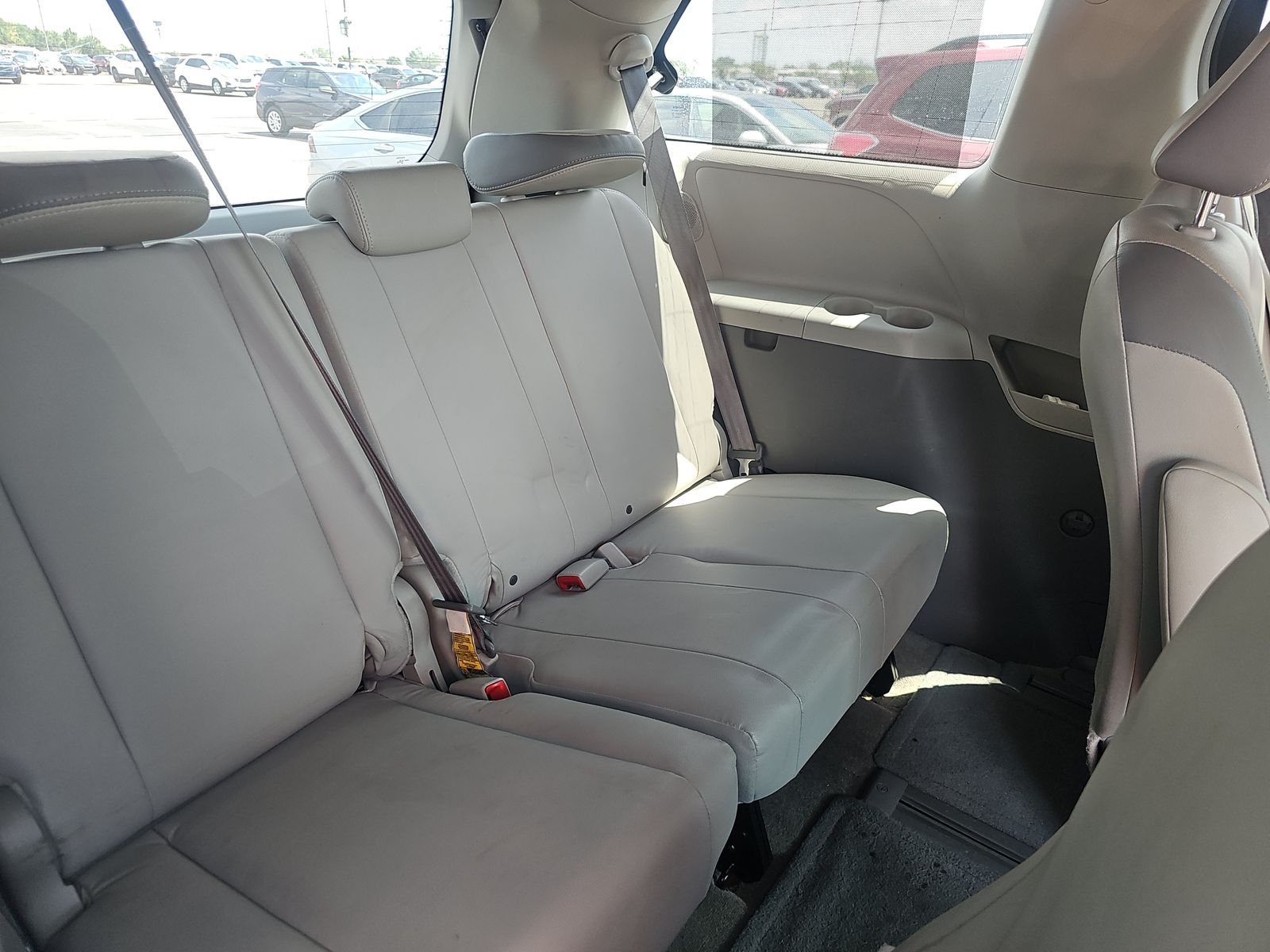 2013 Toyota Sienna Limited FWD