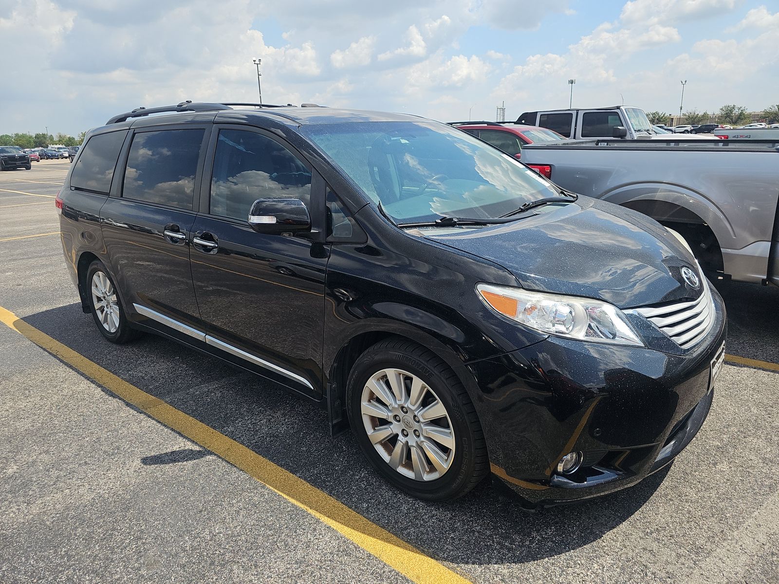 2013 Toyota Sienna Limited FWD