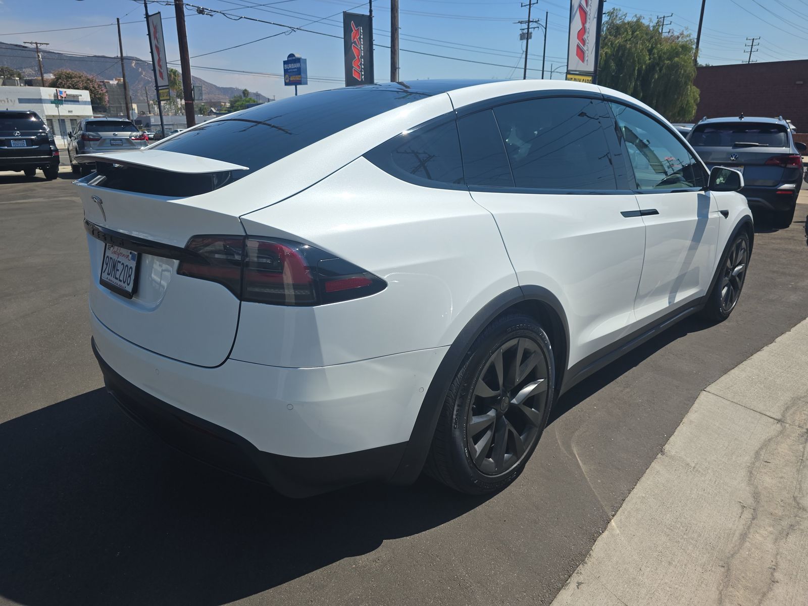 2022 Tesla Model X Base AWD