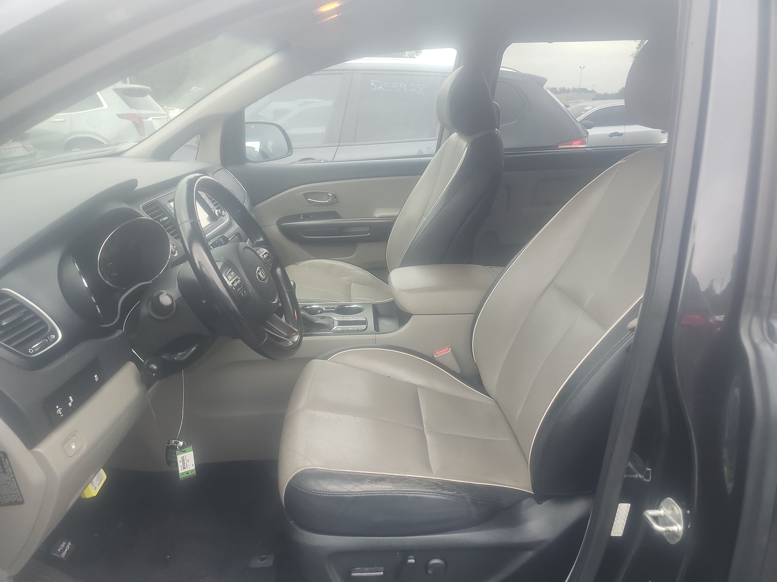 2019 Kia Sedona EX FWD