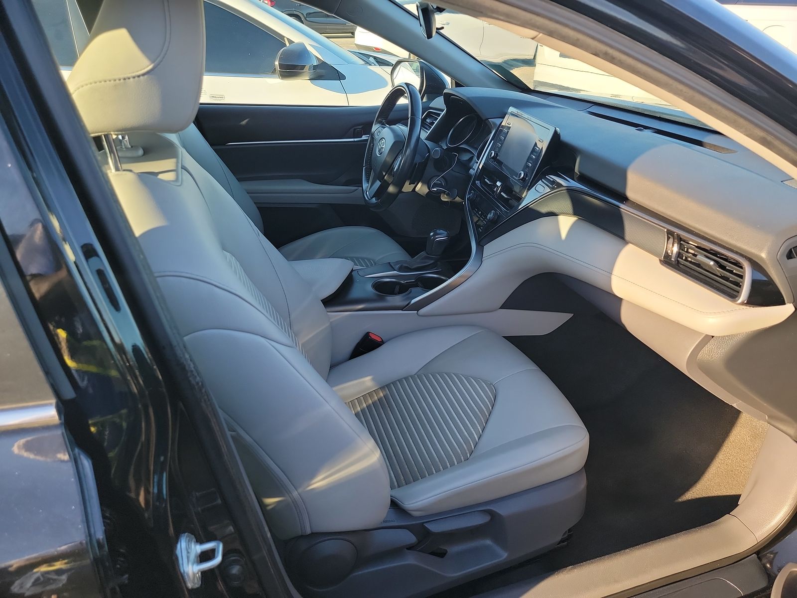 2021 Toyota Camry SE FWD