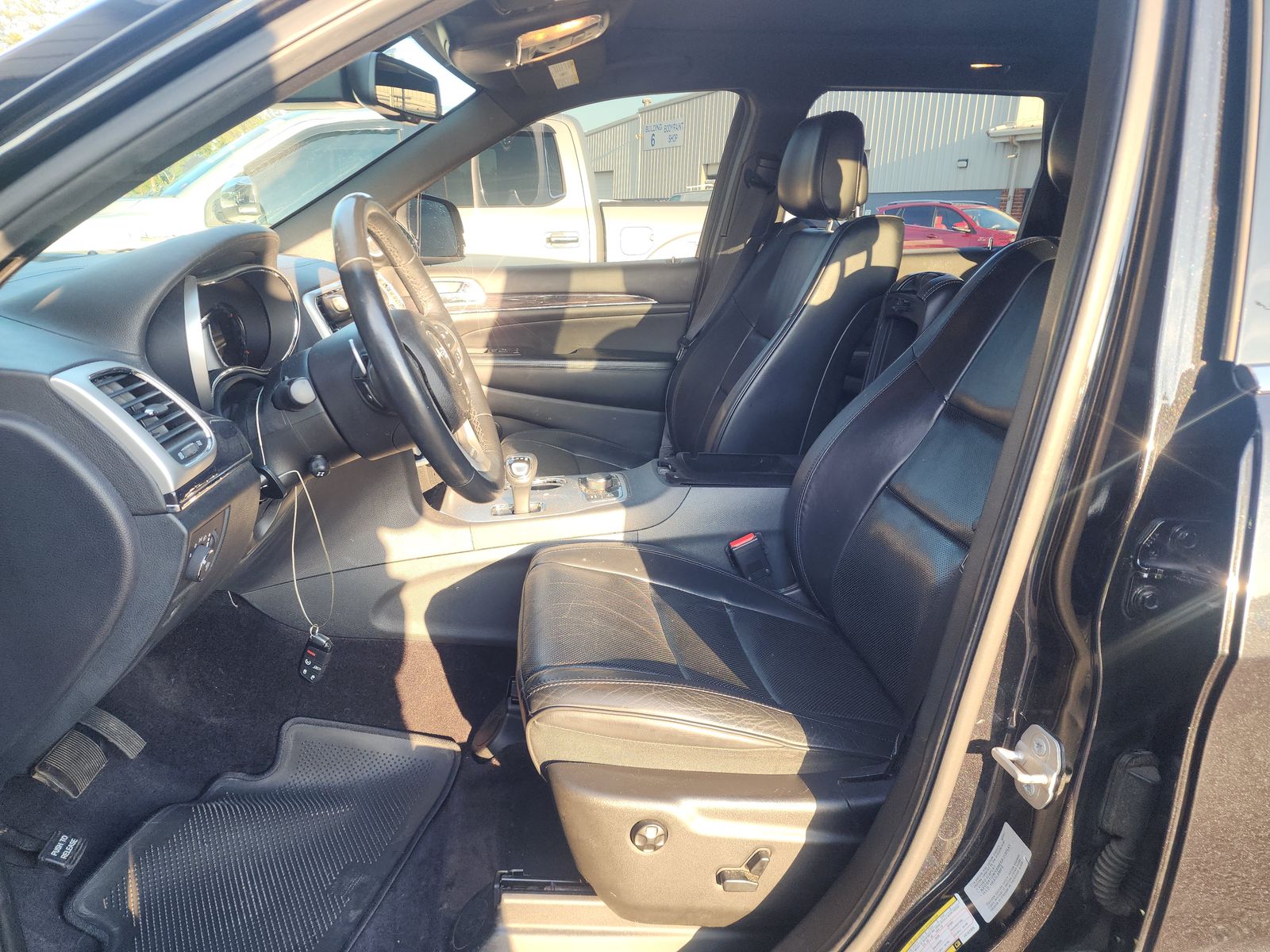 2015 Jeep Grand Cherokee Overland High Altitude Edition AWD