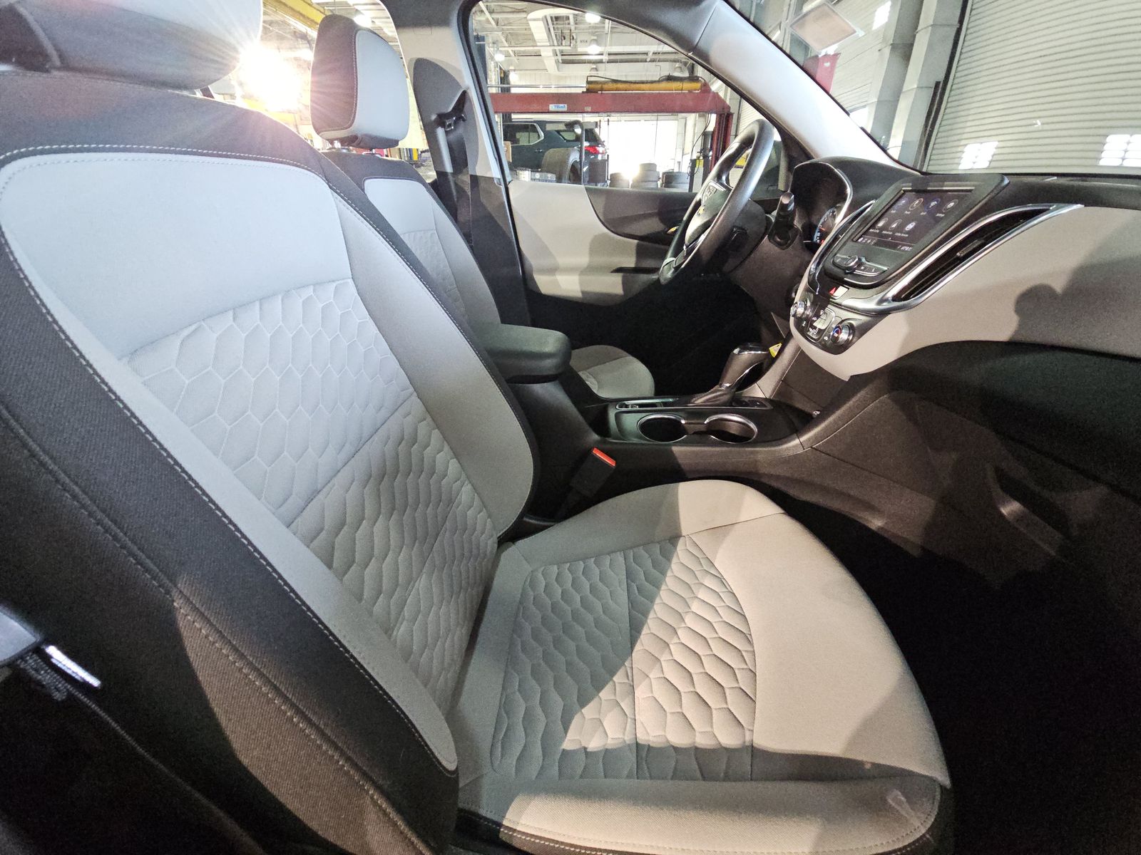 2021 Chevrolet Equinox LS AWD