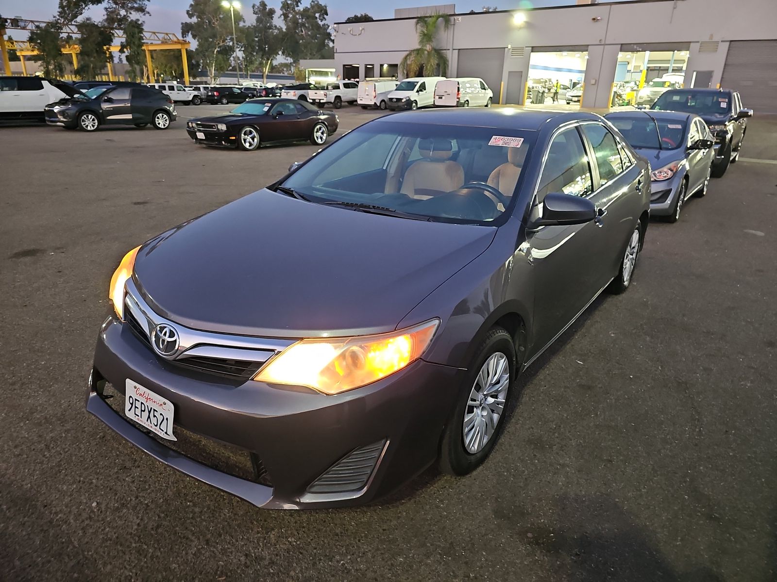 2014 Toyota Camry LE FWD