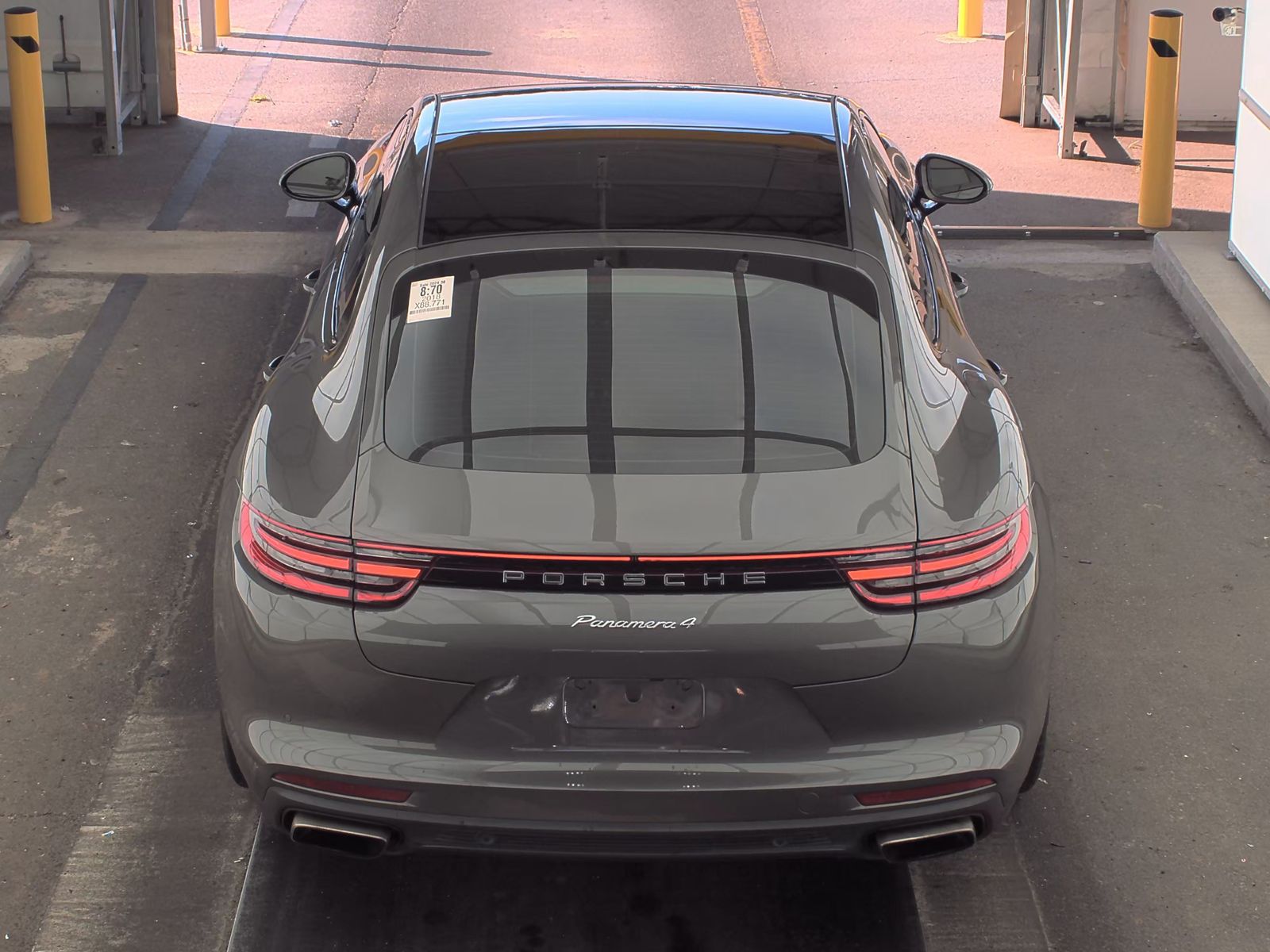 2018 Porsche Panamera 4 AWD