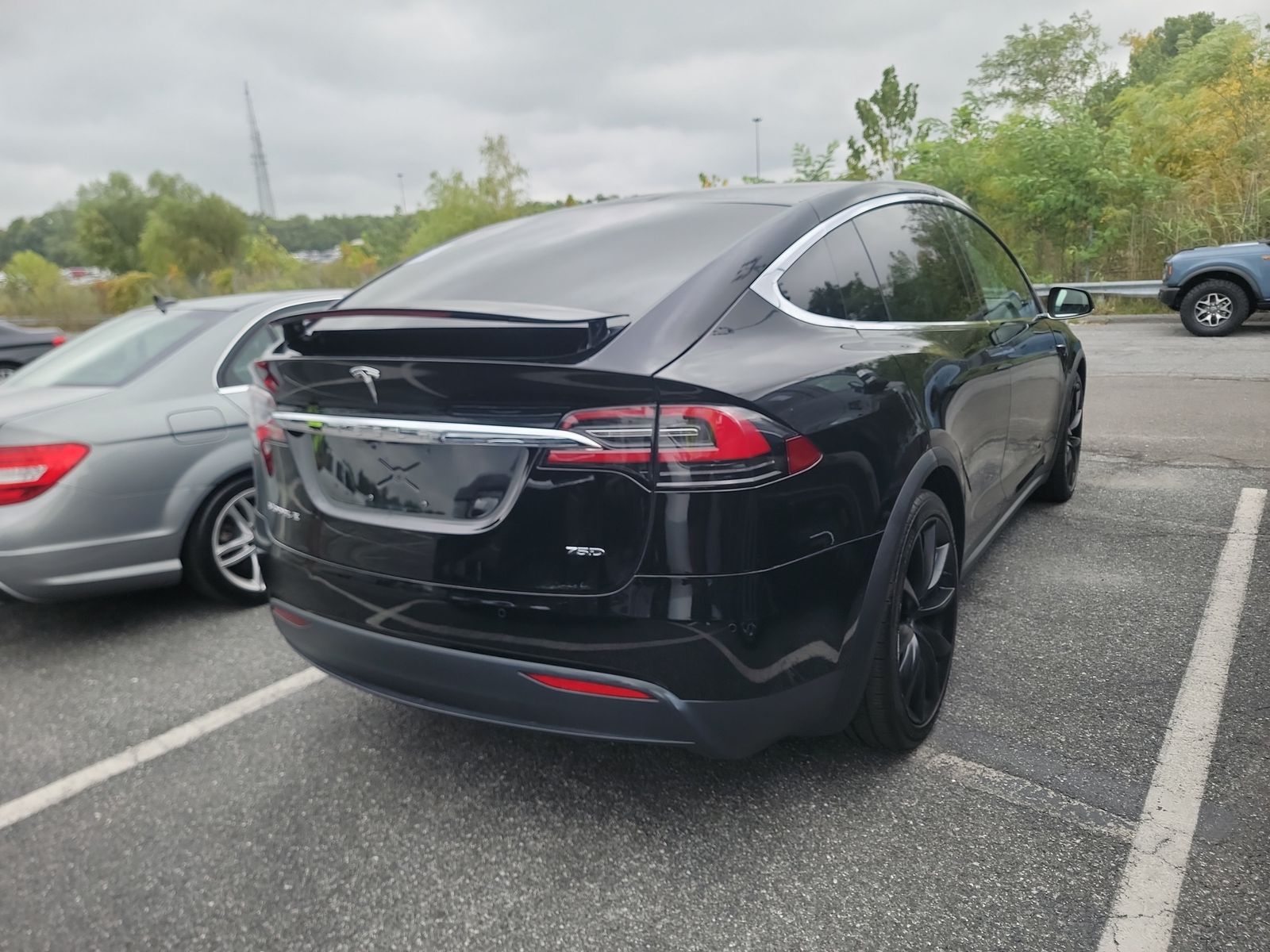 2018 Tesla Model X 75D AWD