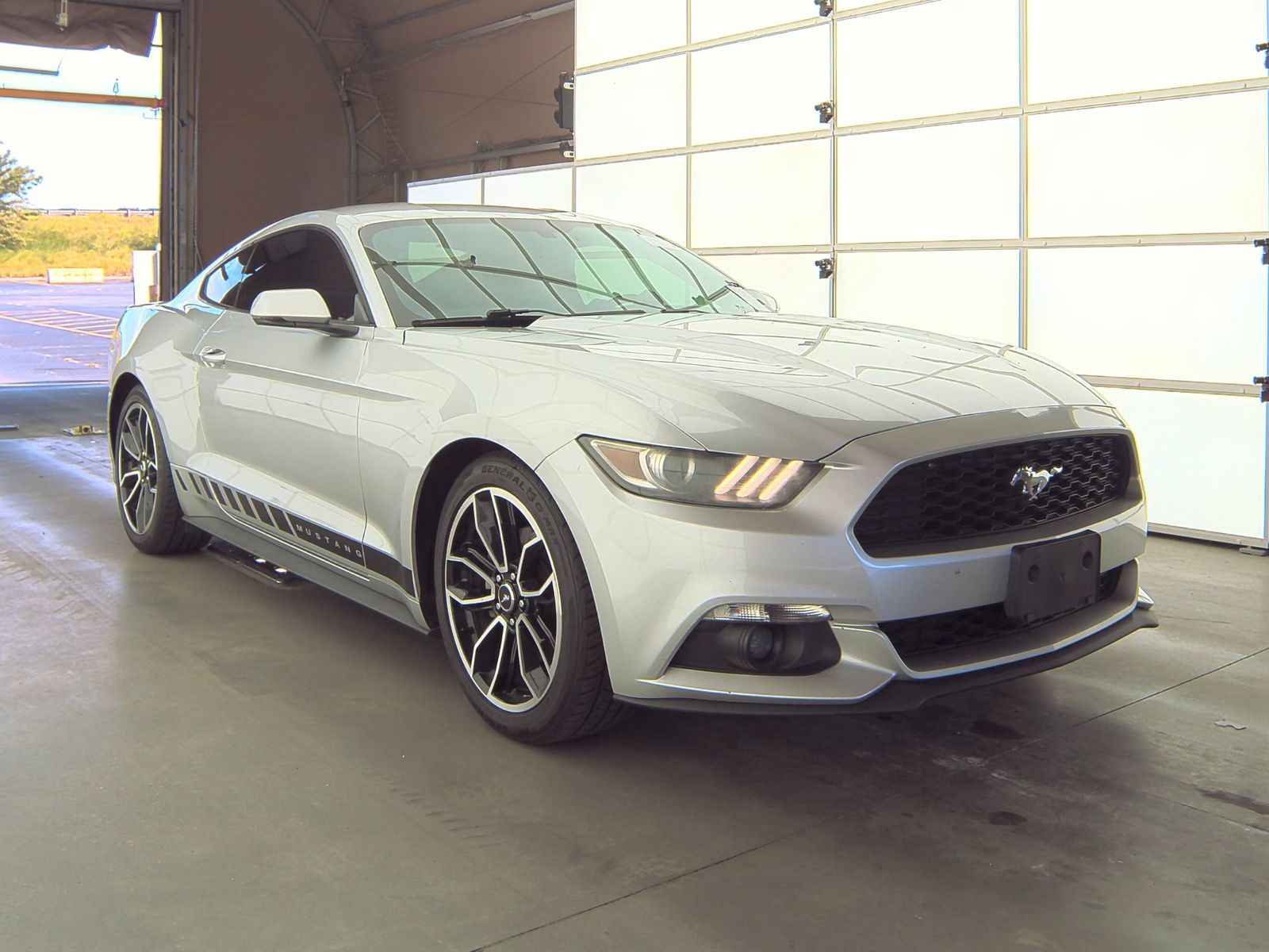 2015 Ford Mustang EcoBoost Premium RWD