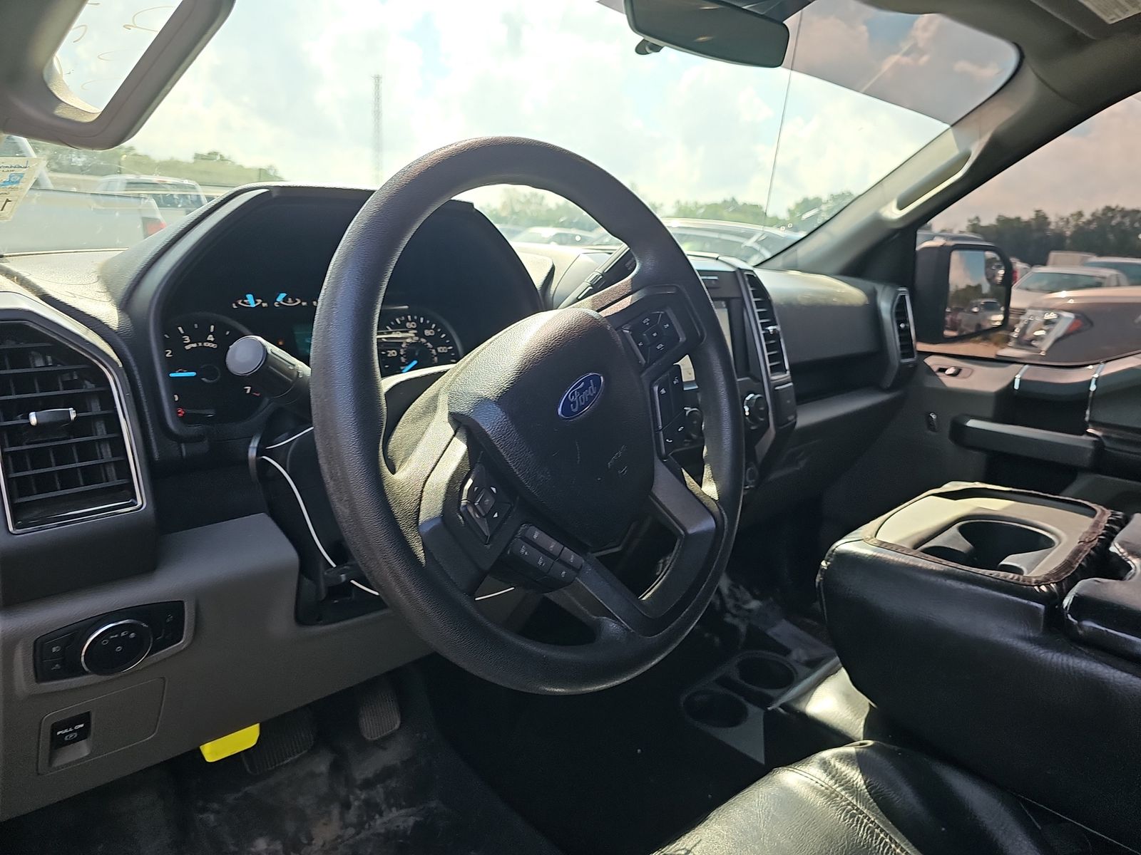 2019 Ford F-150 XLT RWD