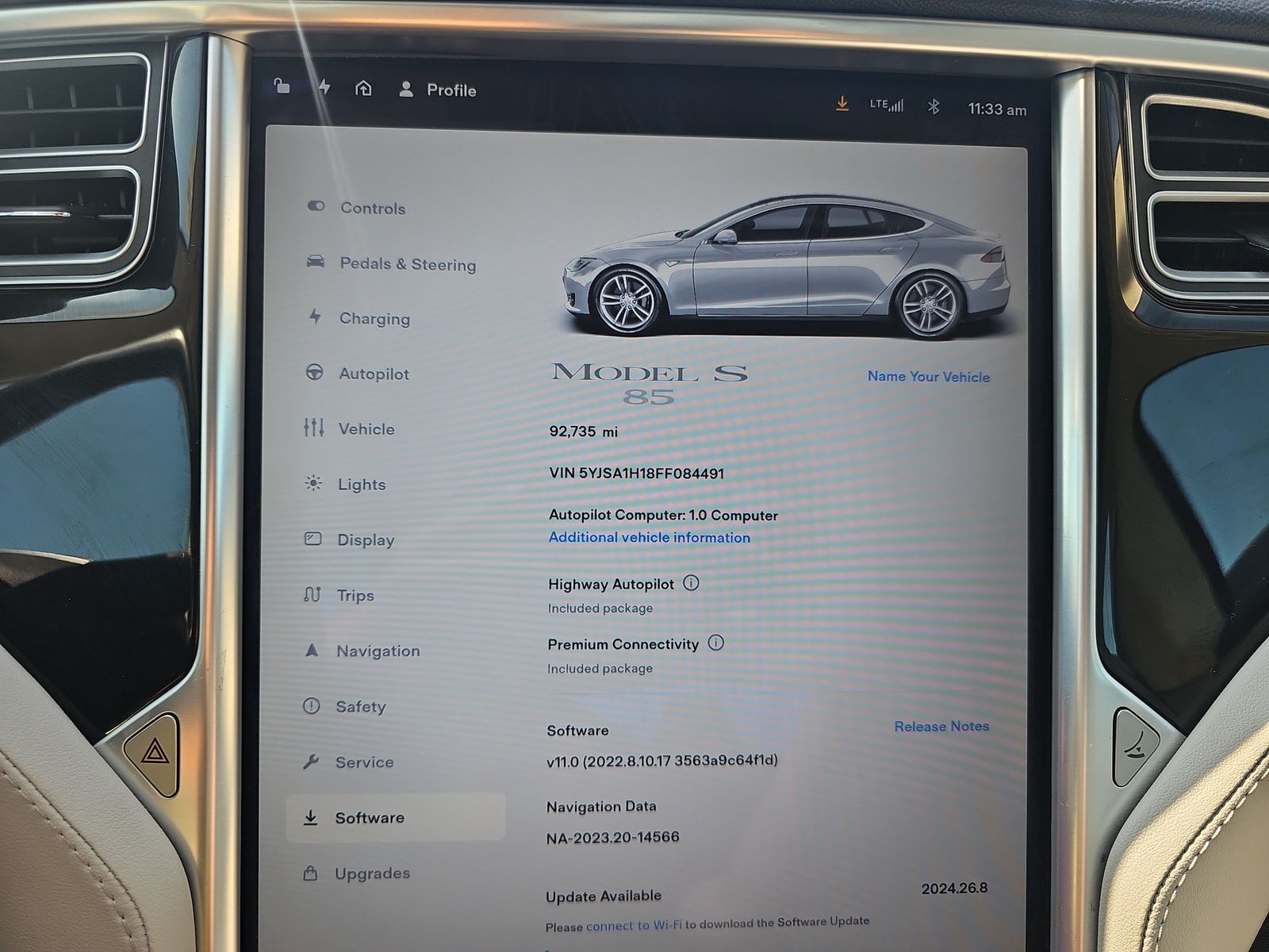 2015 Tesla Model S 85 RWD