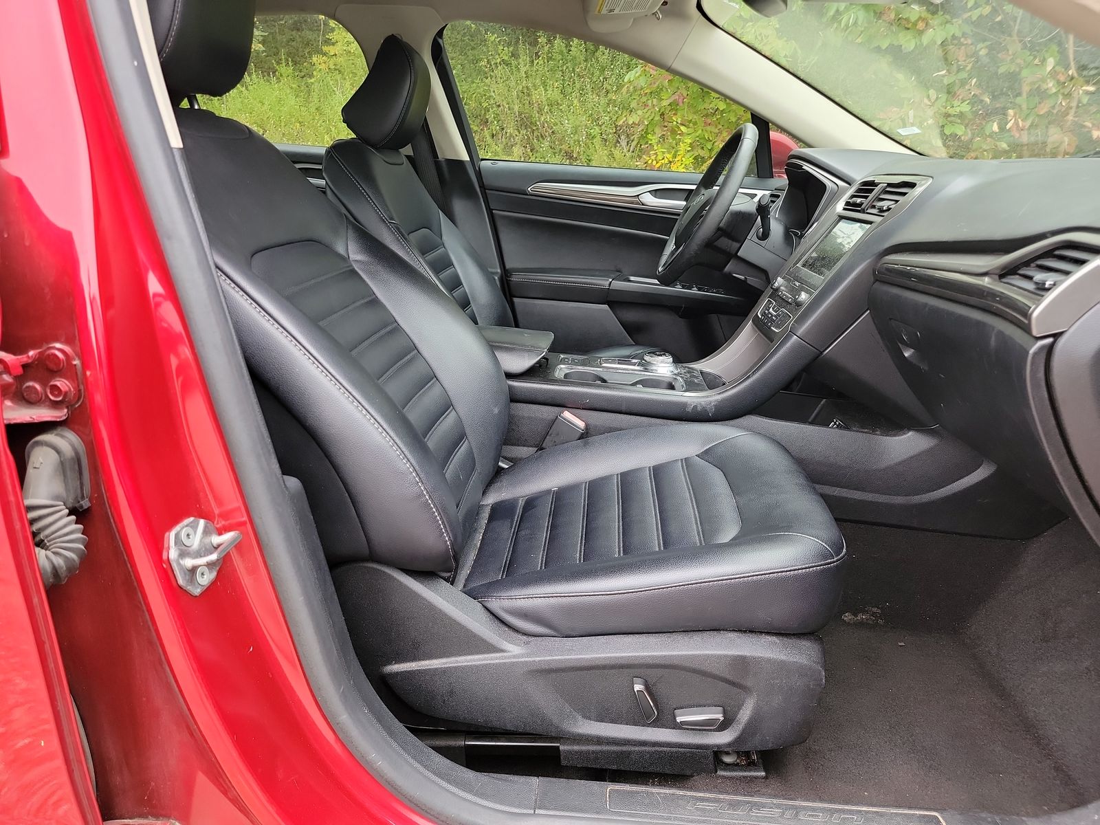 2020 Ford Fusion SEL FWD