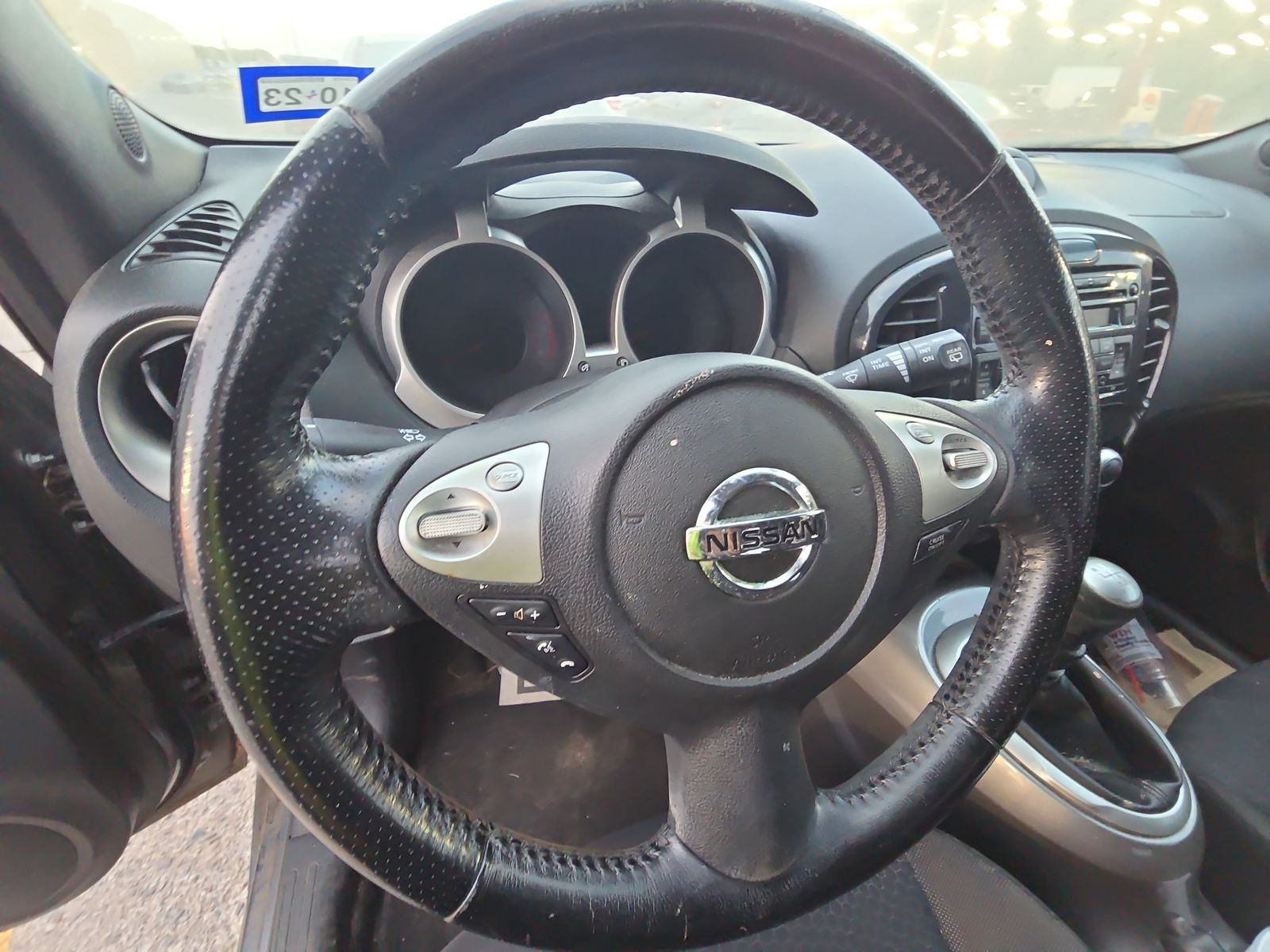 2012 Nissan JUKE SV FWD